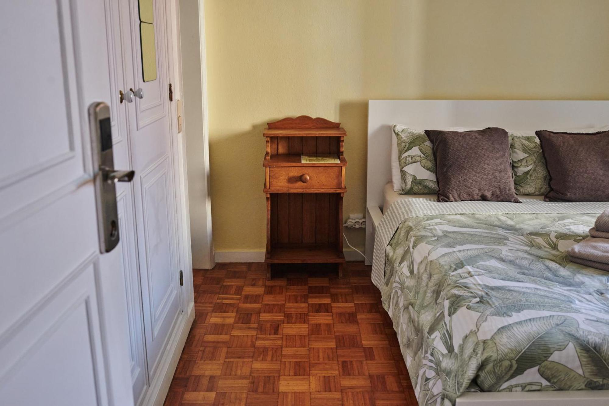 Hostel Ljmonade