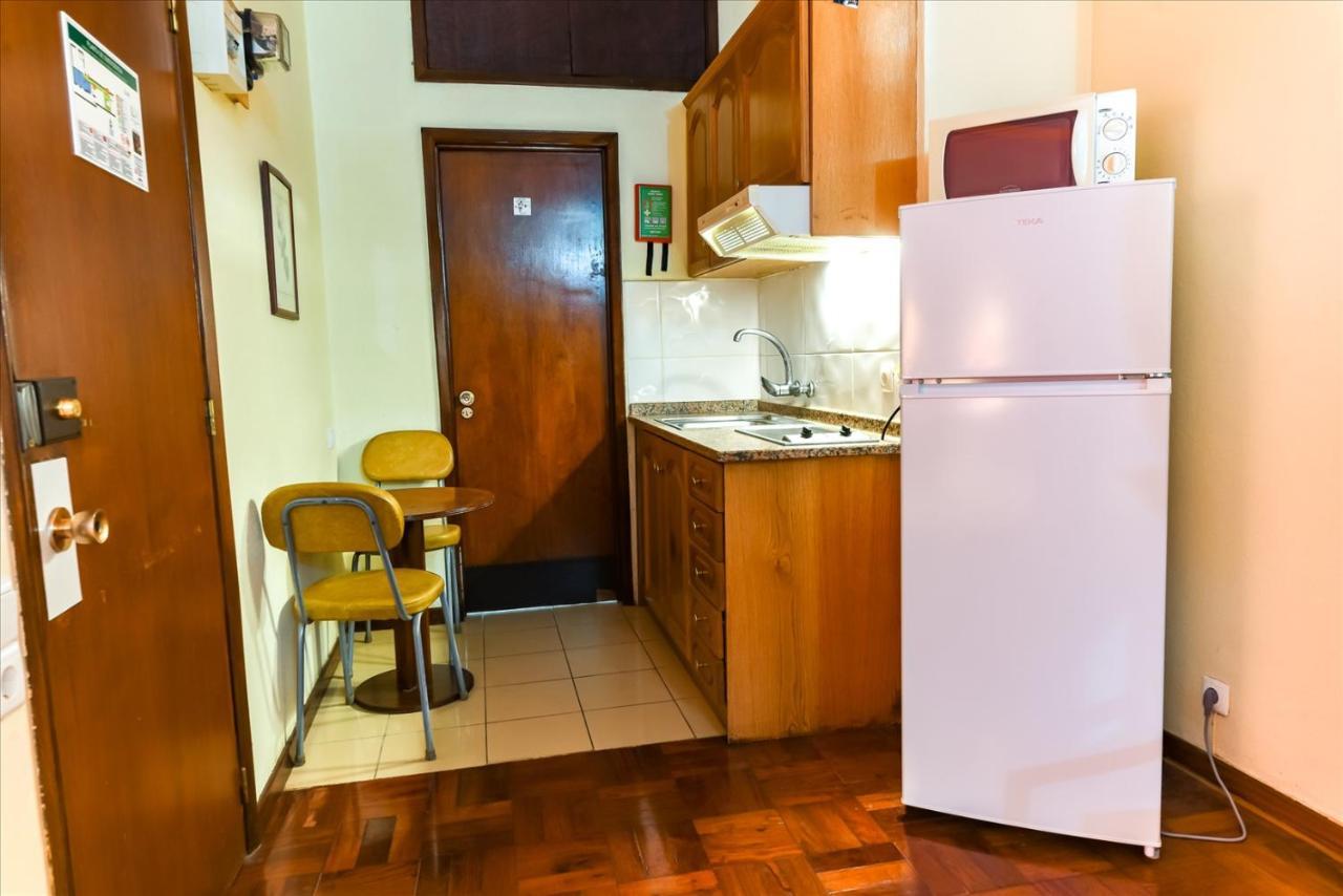 Bed and breakfast Residencial Colombo 2*