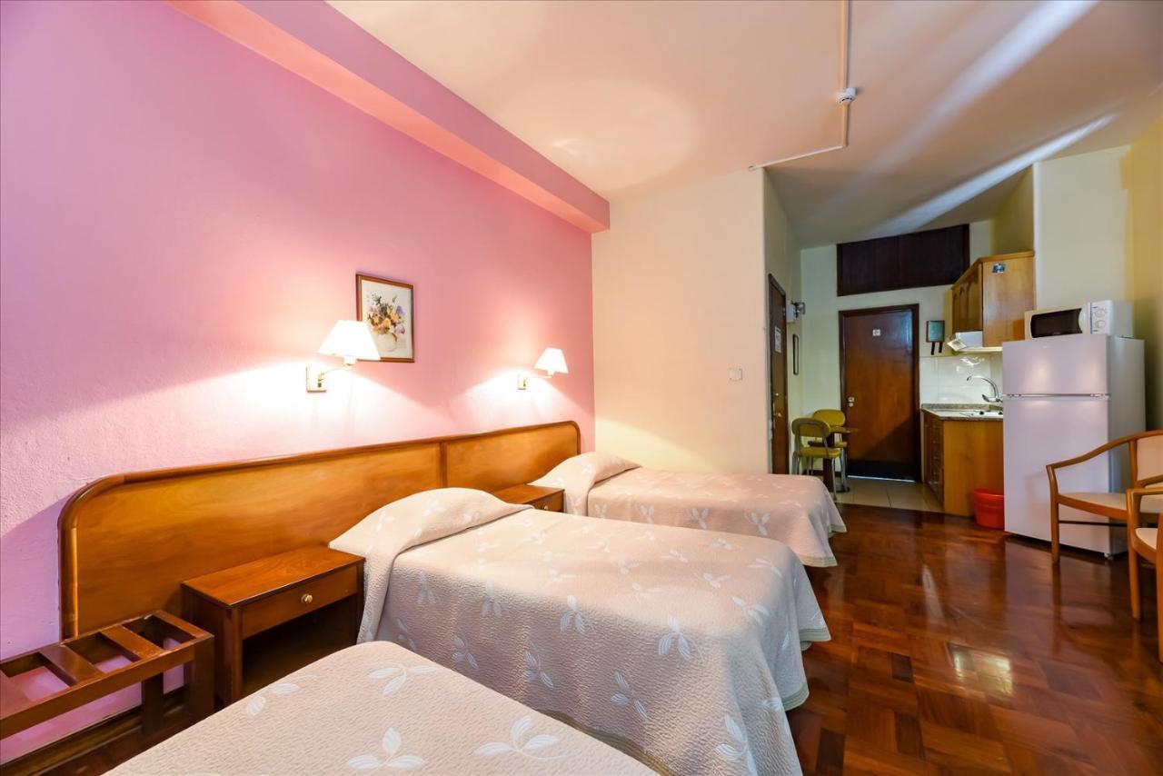 Residencial Colombo Bed and breakfast Funchal (Madeira)