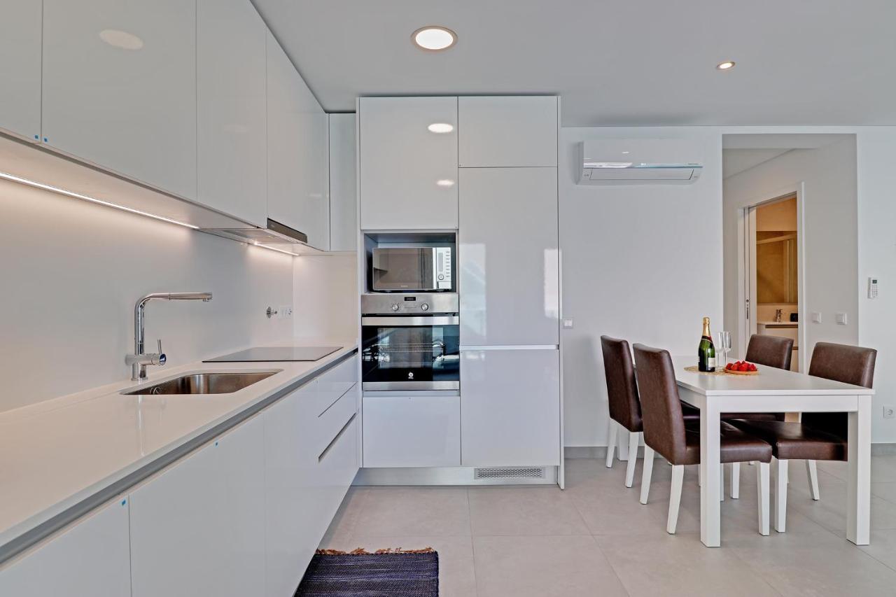 Ocean Chic By The Apartment *