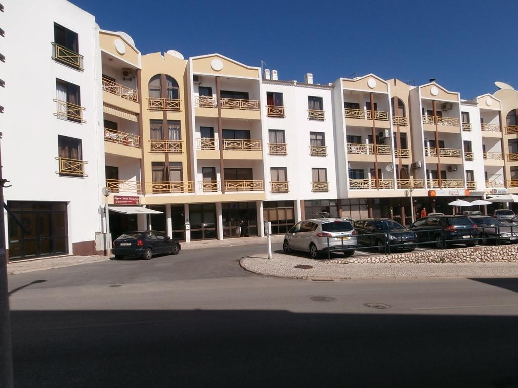 Apartment Praia Da Dona Ana Lagos