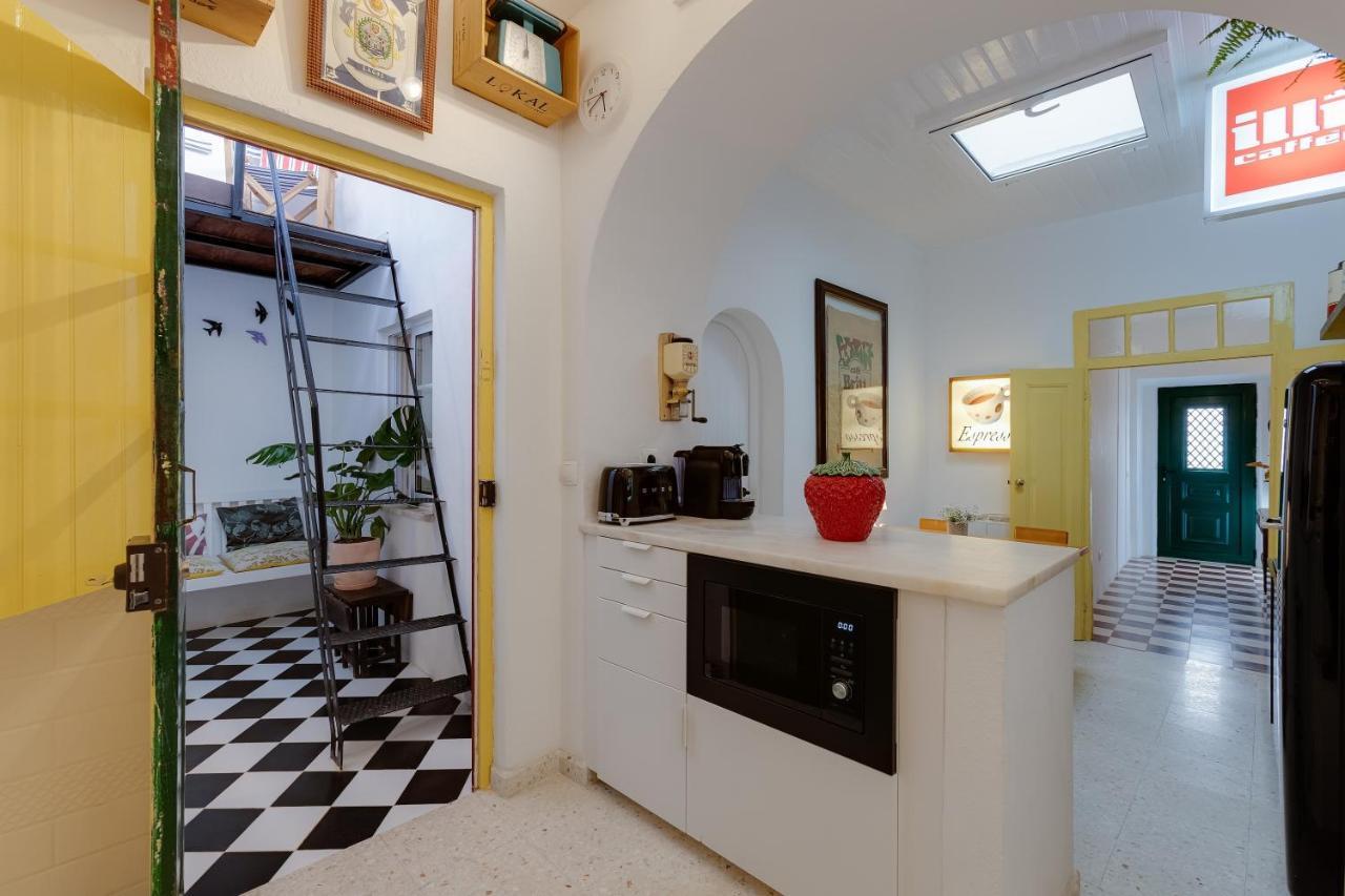 Your Vintage Townhouse