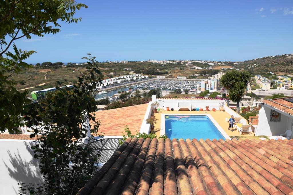 Villa Prestige Five Sea View Marina By Tatihomes Albufeira
