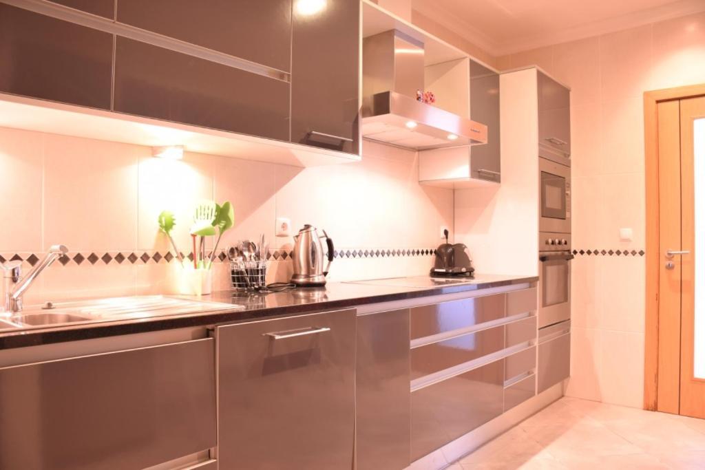 Prestige Five Sea View Marina By Tatihomes Villa Albufeira