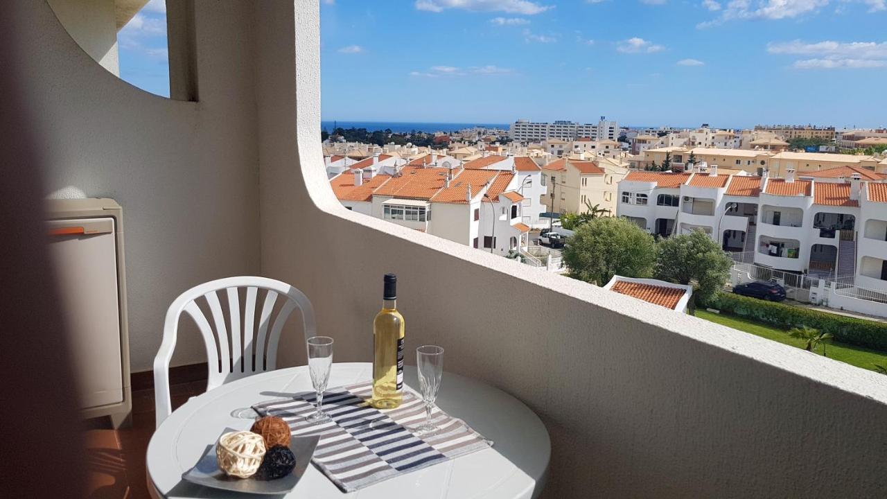 Elegant With Sea View In 40 M² Shared Pool Apartment