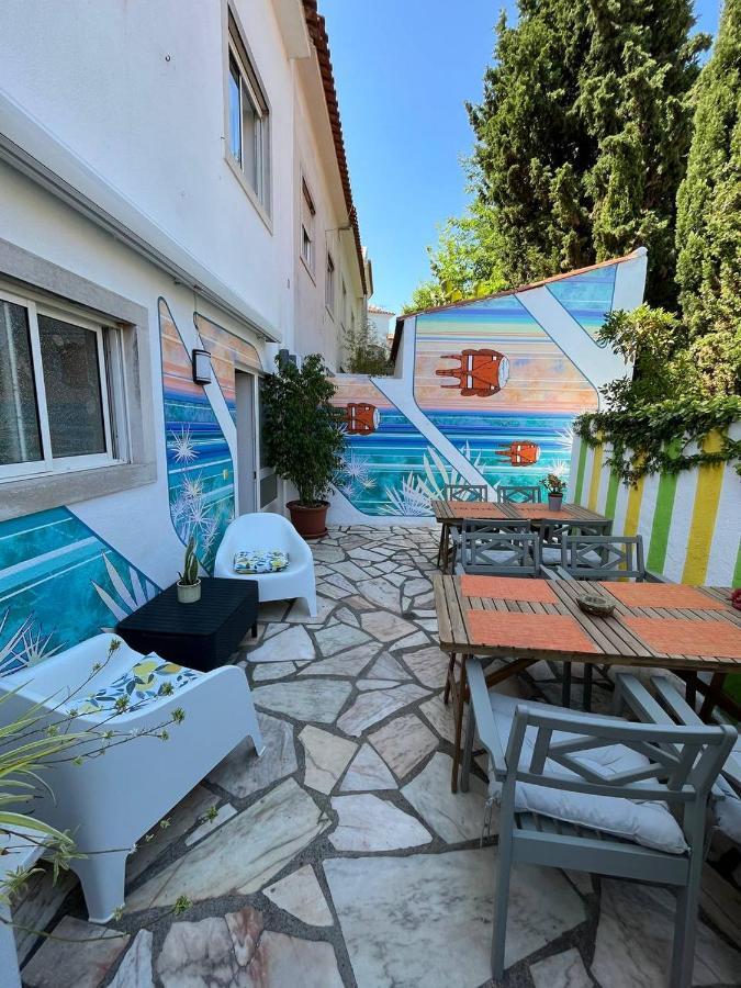 Ljmonade Hostel *