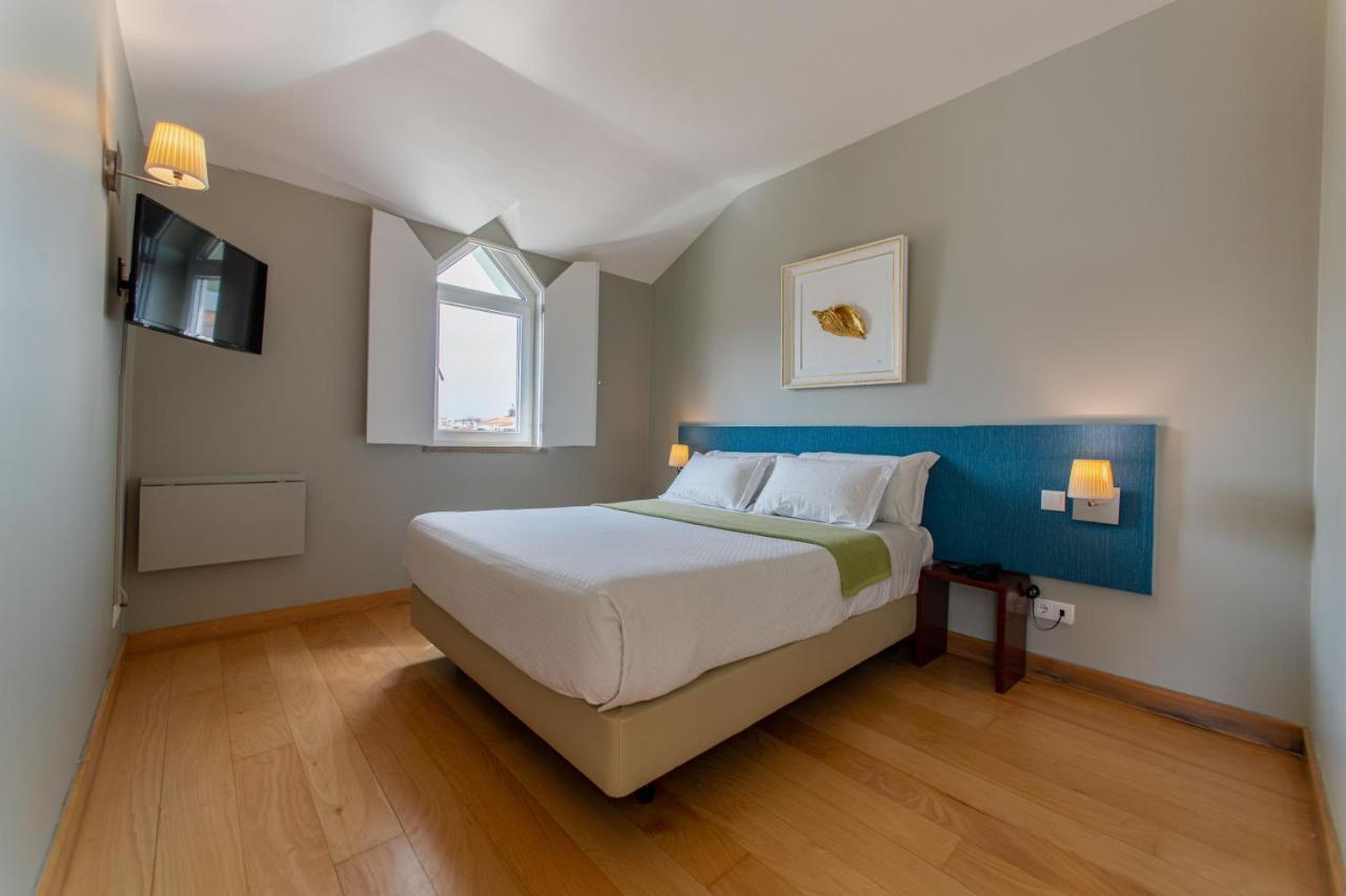 Cascais Hotel 3*