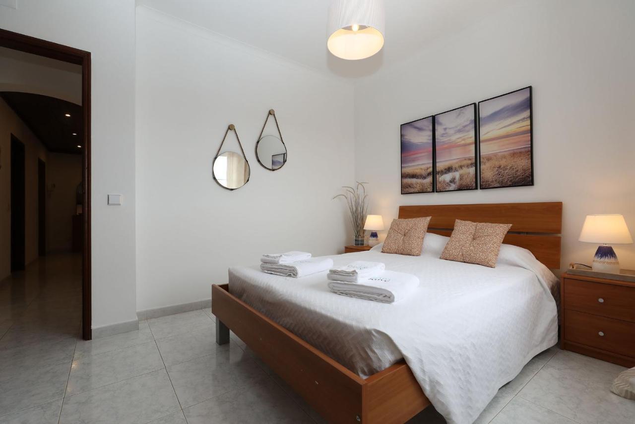 B37 - Door Apartment *