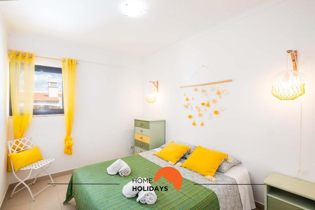 #006 Foxy D By Holidays Apartment