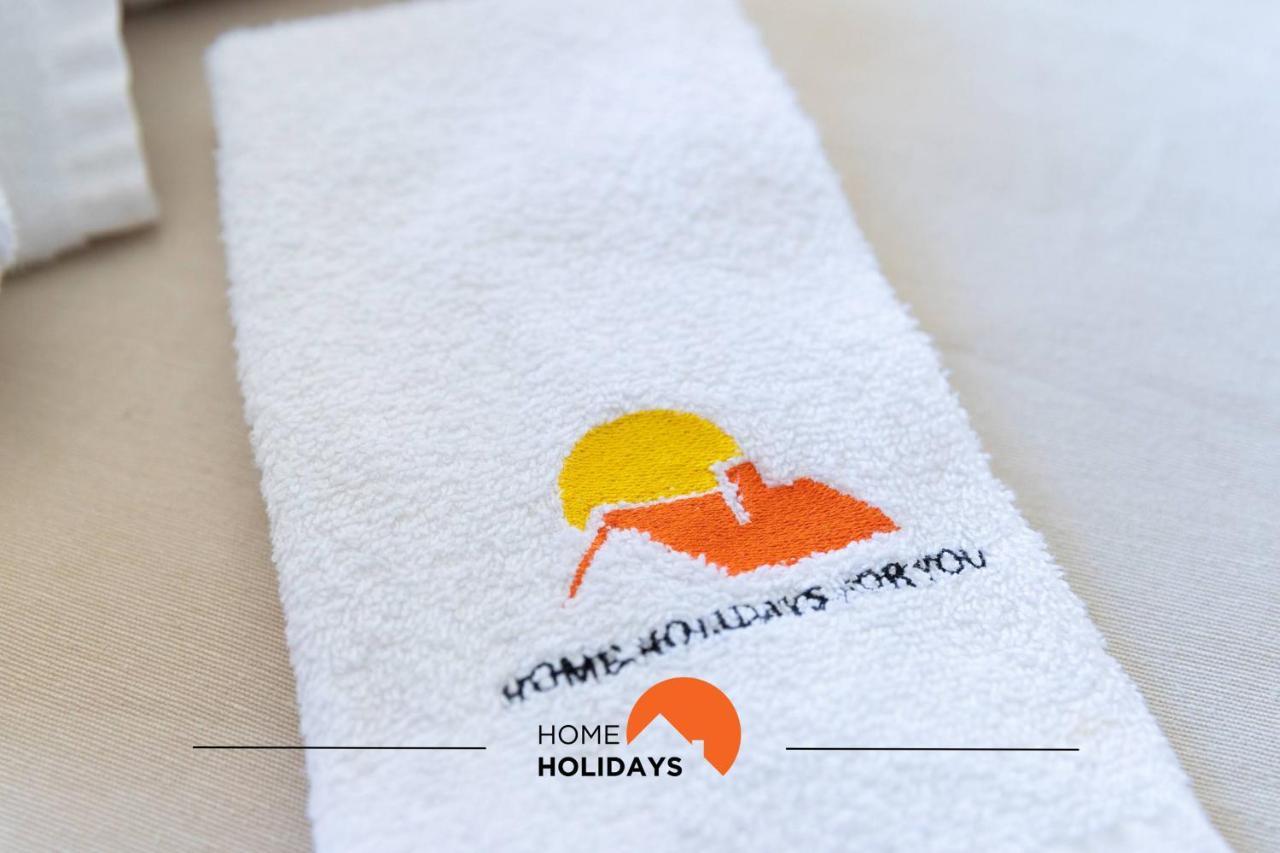 #005 Foxy B By Holidays Apartment