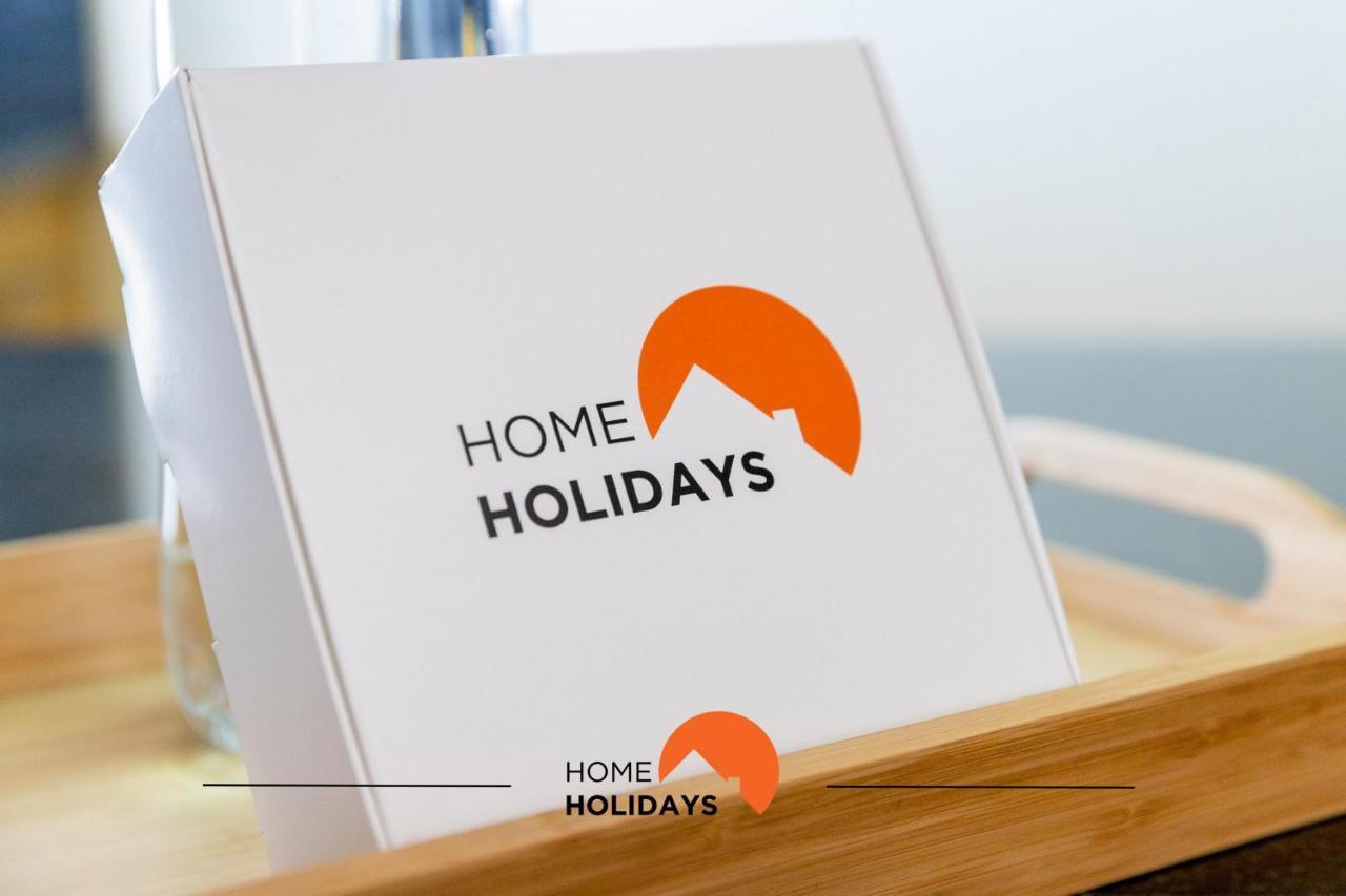#005 Foxy B By Holidays Apartment