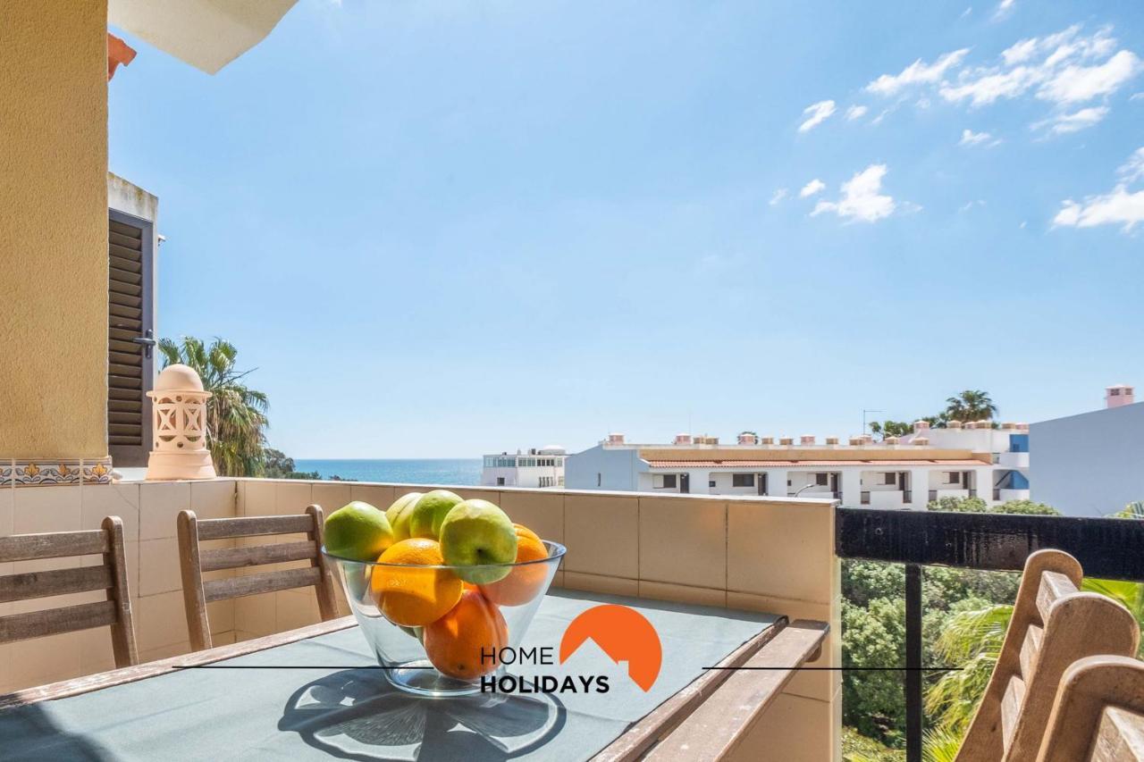 #006 Foxy D By Holidays Apartment