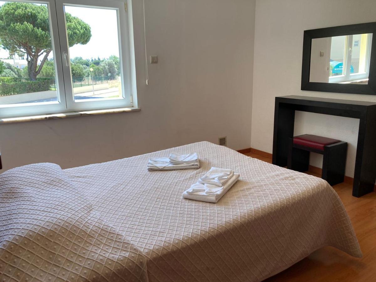 Parque Mourabel, Oasis Village & Pe Do 3*