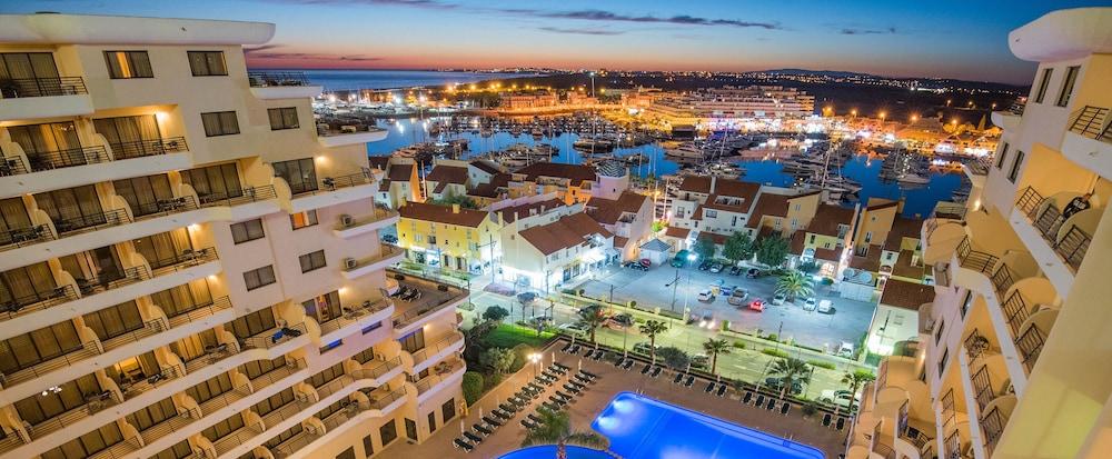 Gale Marina Hotel 4*
