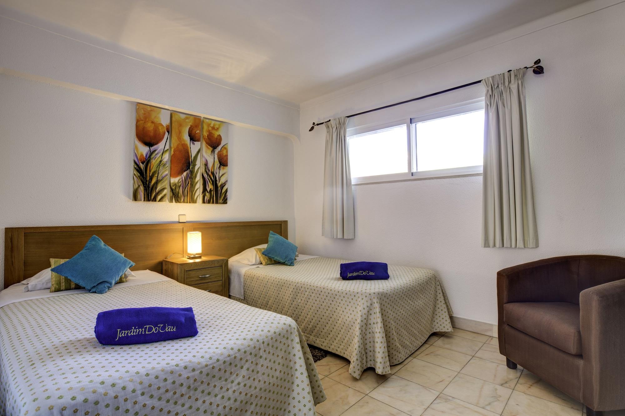 Aparthotel Jardim Do Vau 4*
