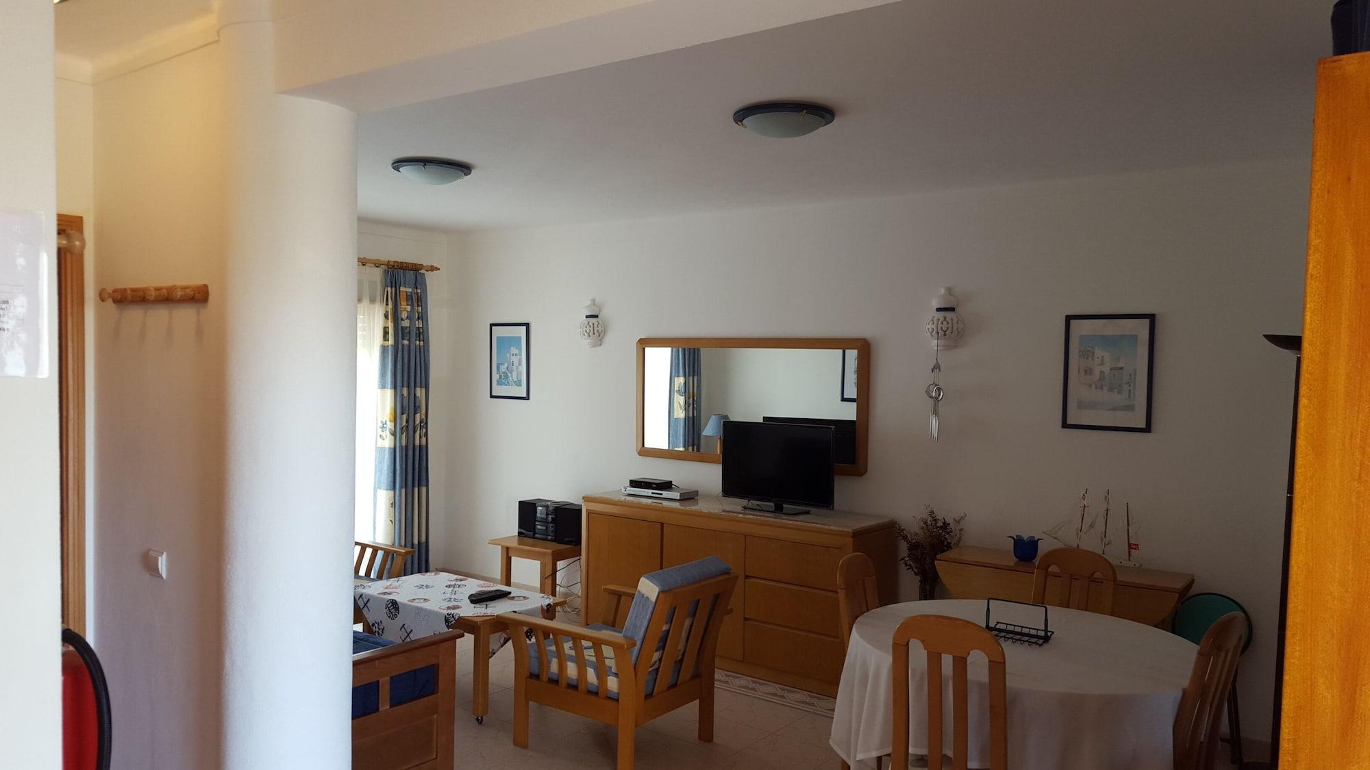 Clube Meia Aparthotel Lagos