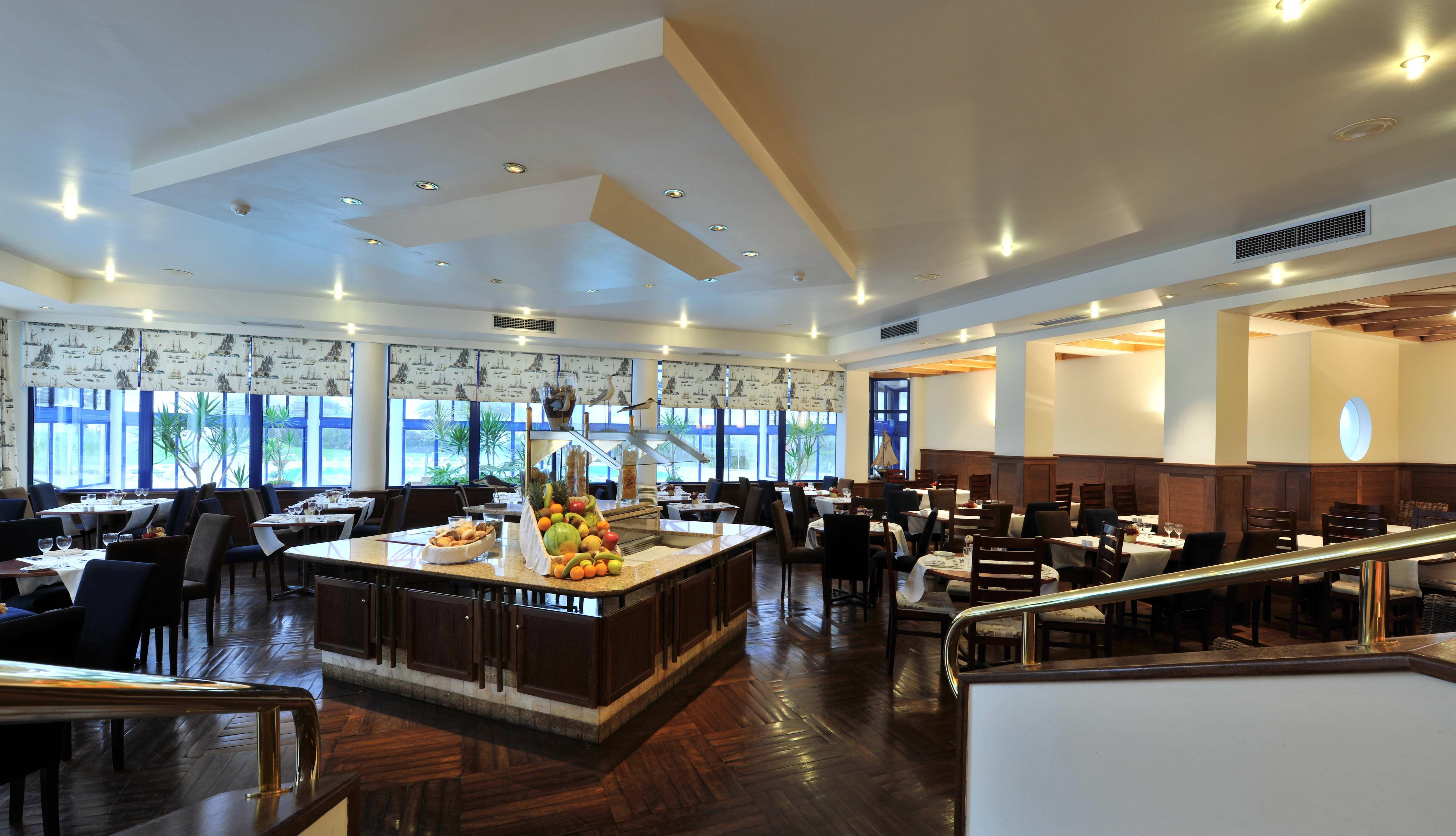 Pestana Ocean & Conference 4* Cascais