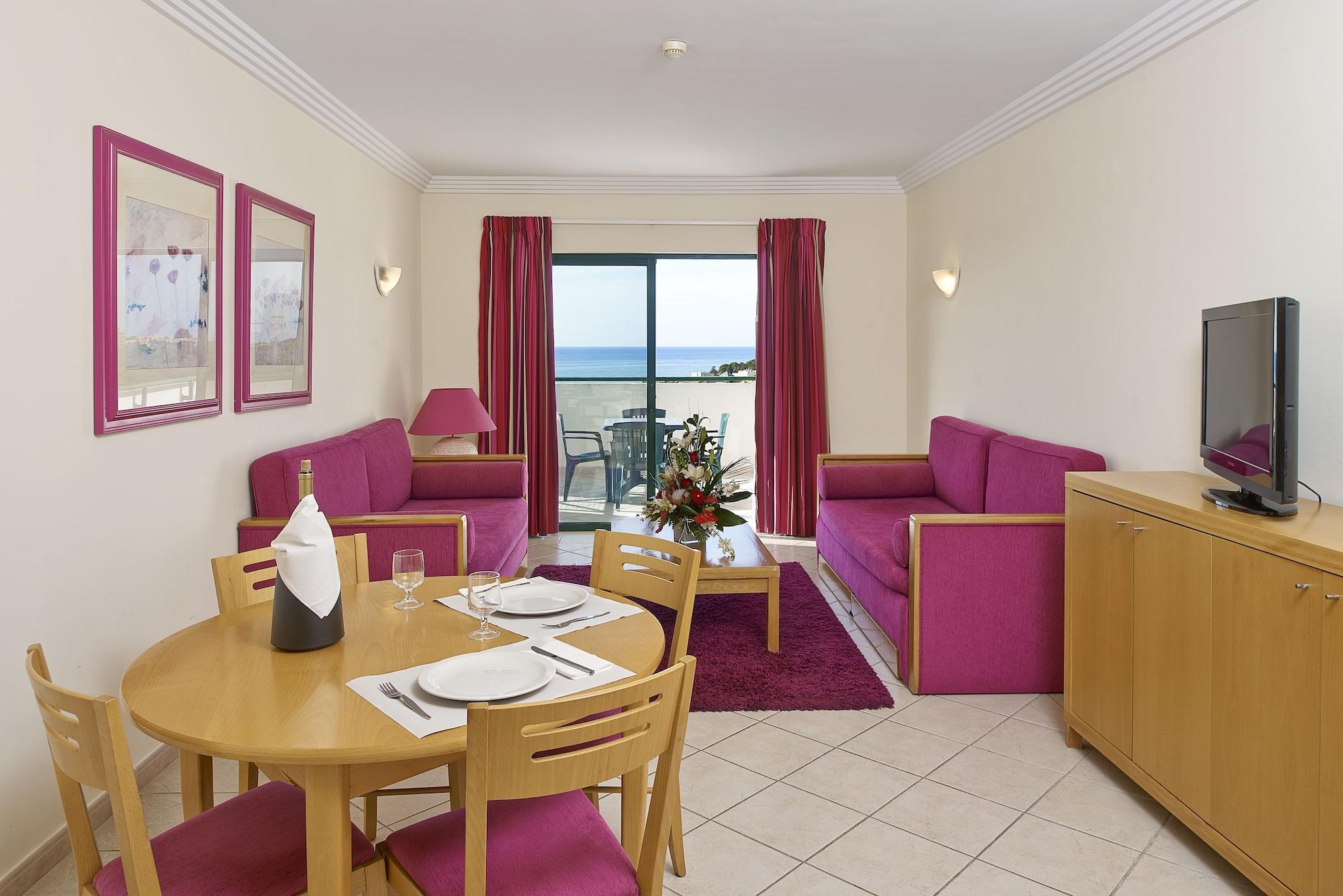 Cheerfulway Balaia Plaza 4*