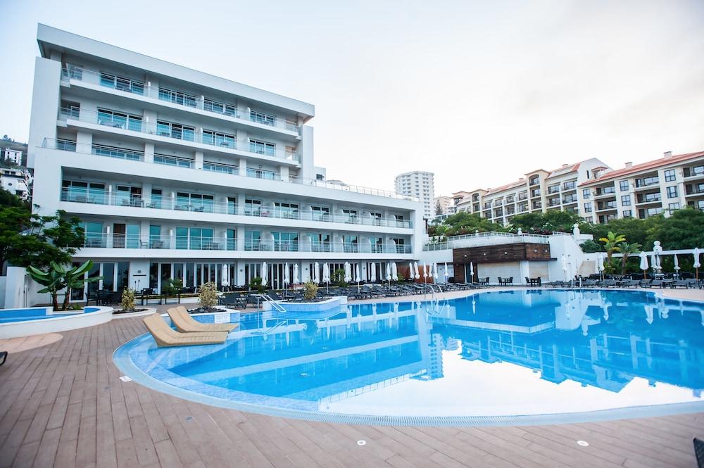 Melia Madeira Mare Hotel