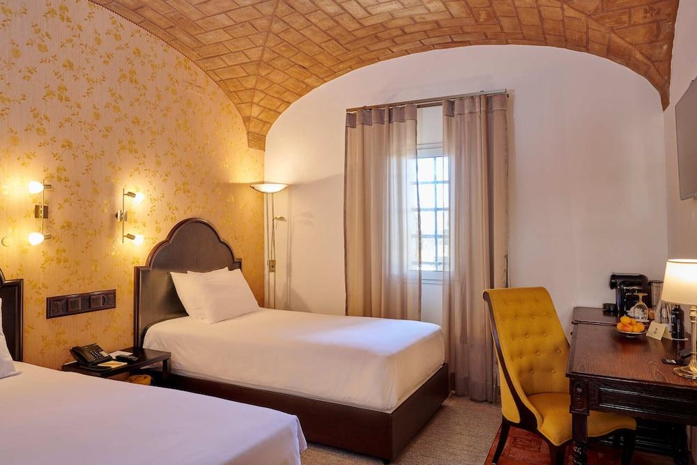Fortaleza Do Guincho Relais & Chateaux 5*