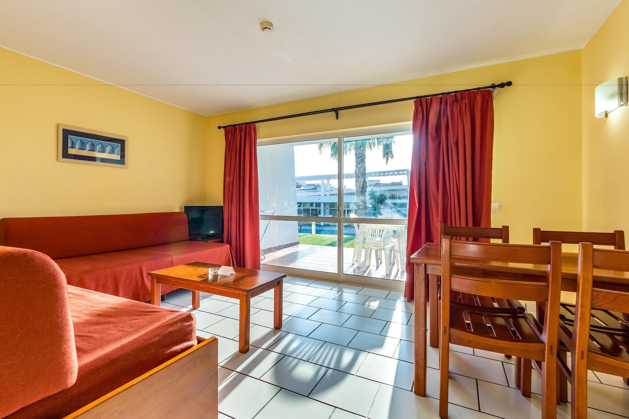 Pateo Village 3*