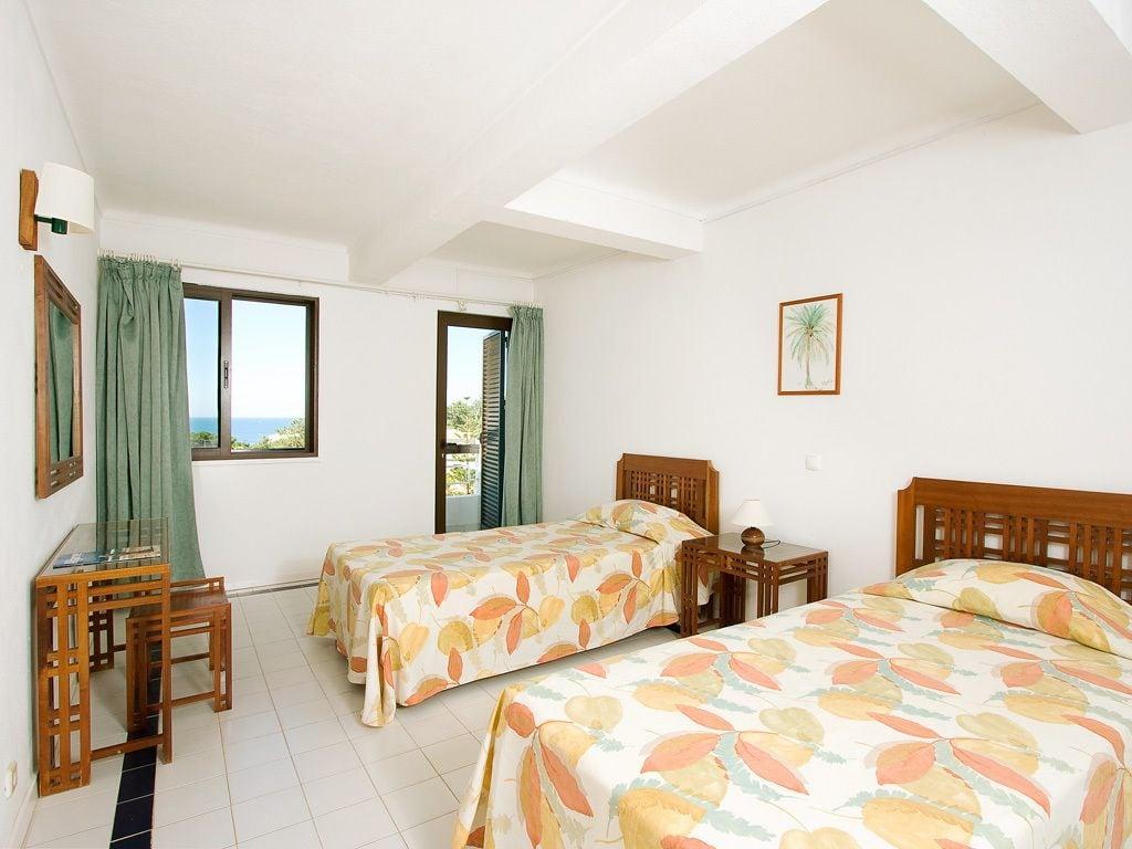 Do Parque Aparthotel 3*