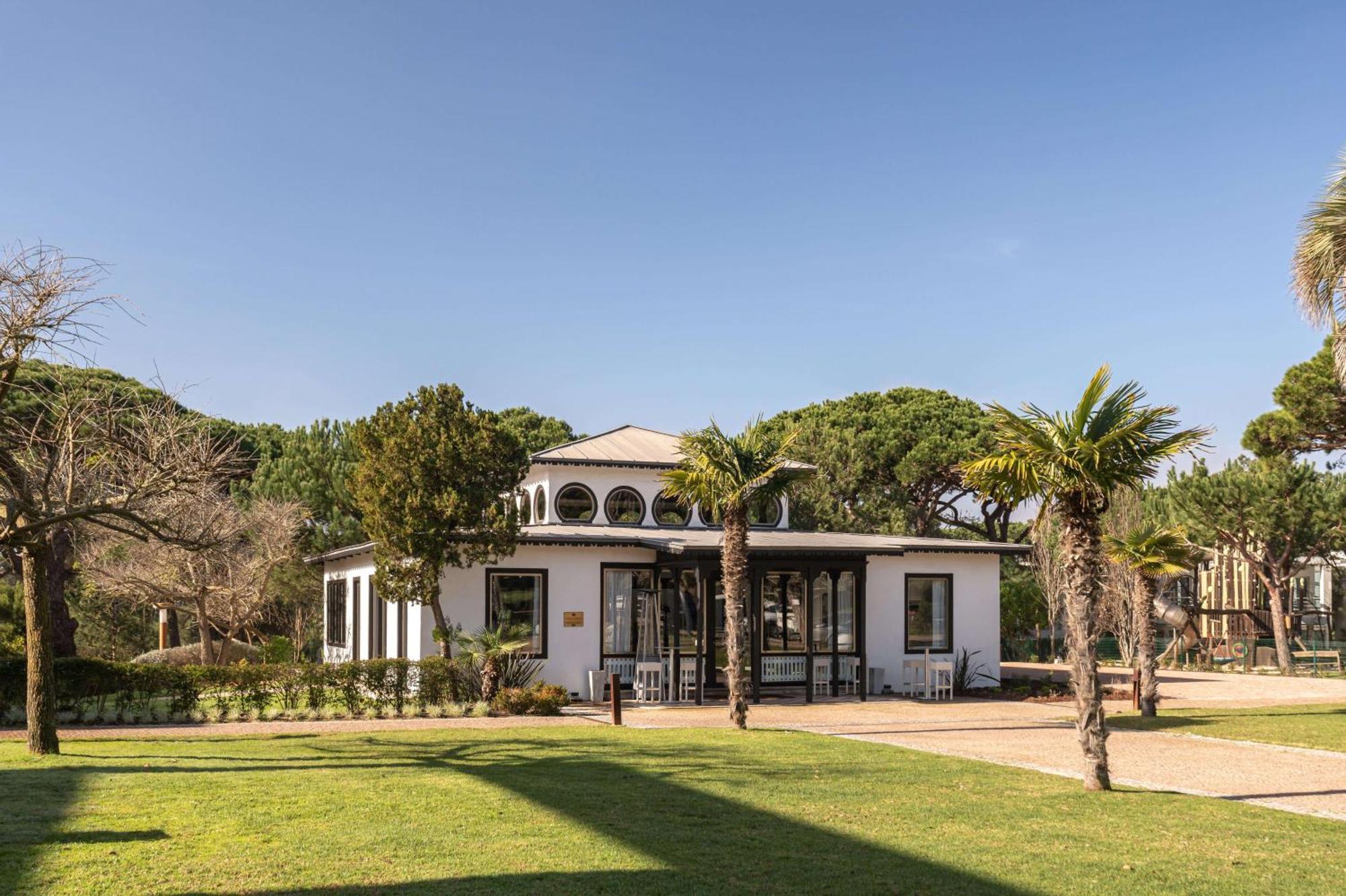 Onyria Marinha Boutique 5* Cascais