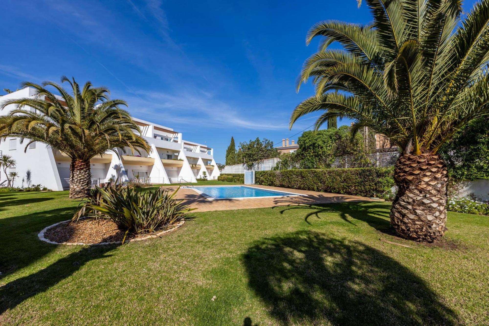 Cardeira Holiday Lagos