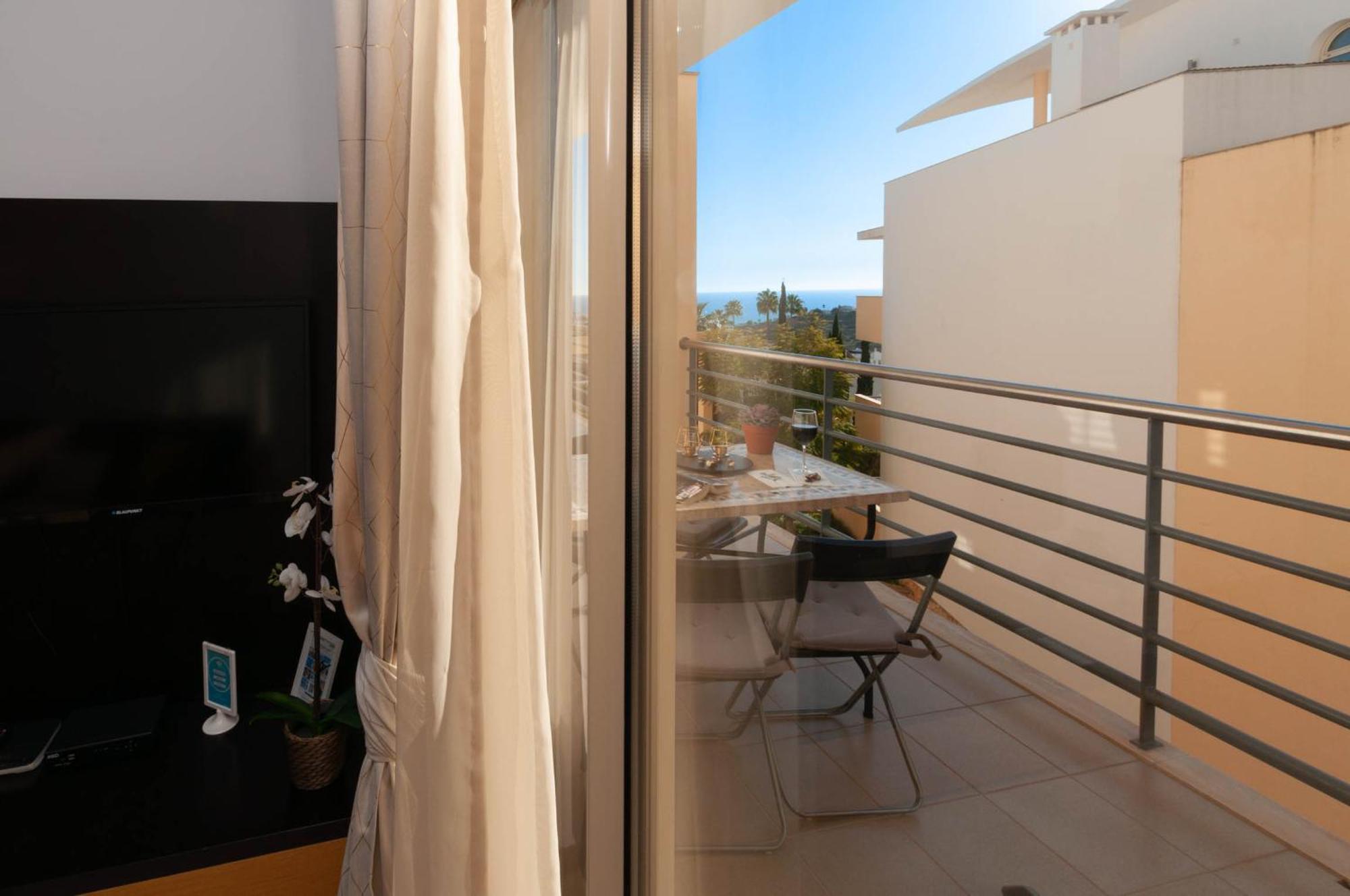 Encosta Da Orada By Ocvillas *