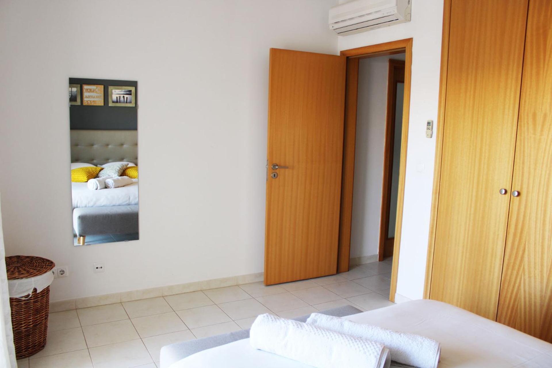 With Terrace Olhos De Agua Appartement