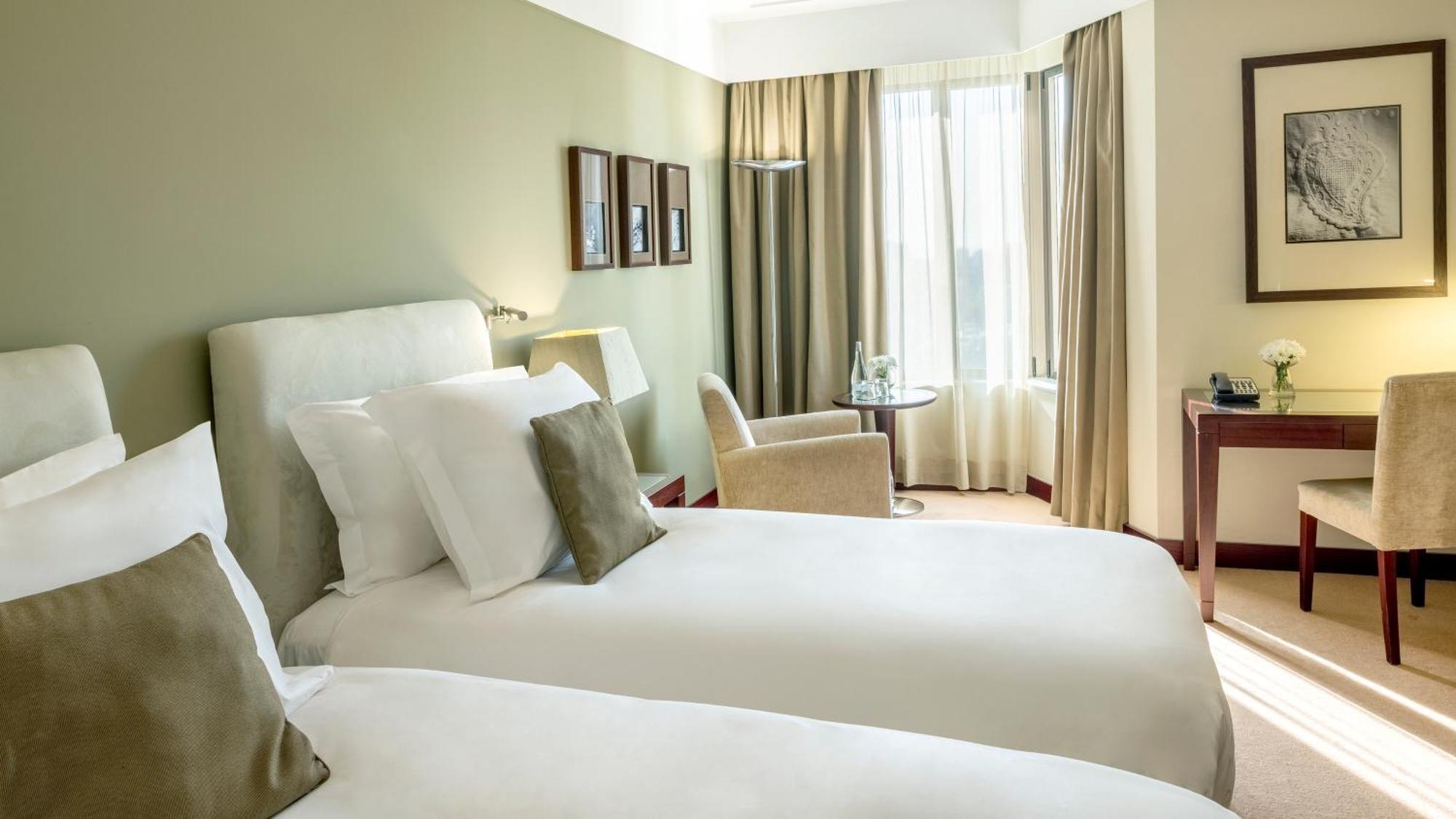Hotel Crowne Plaza By Ihg Porto