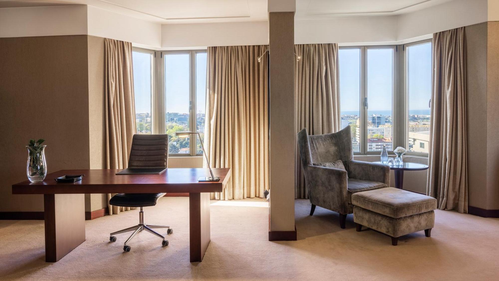 Crowne Plaza By Ihg Porto