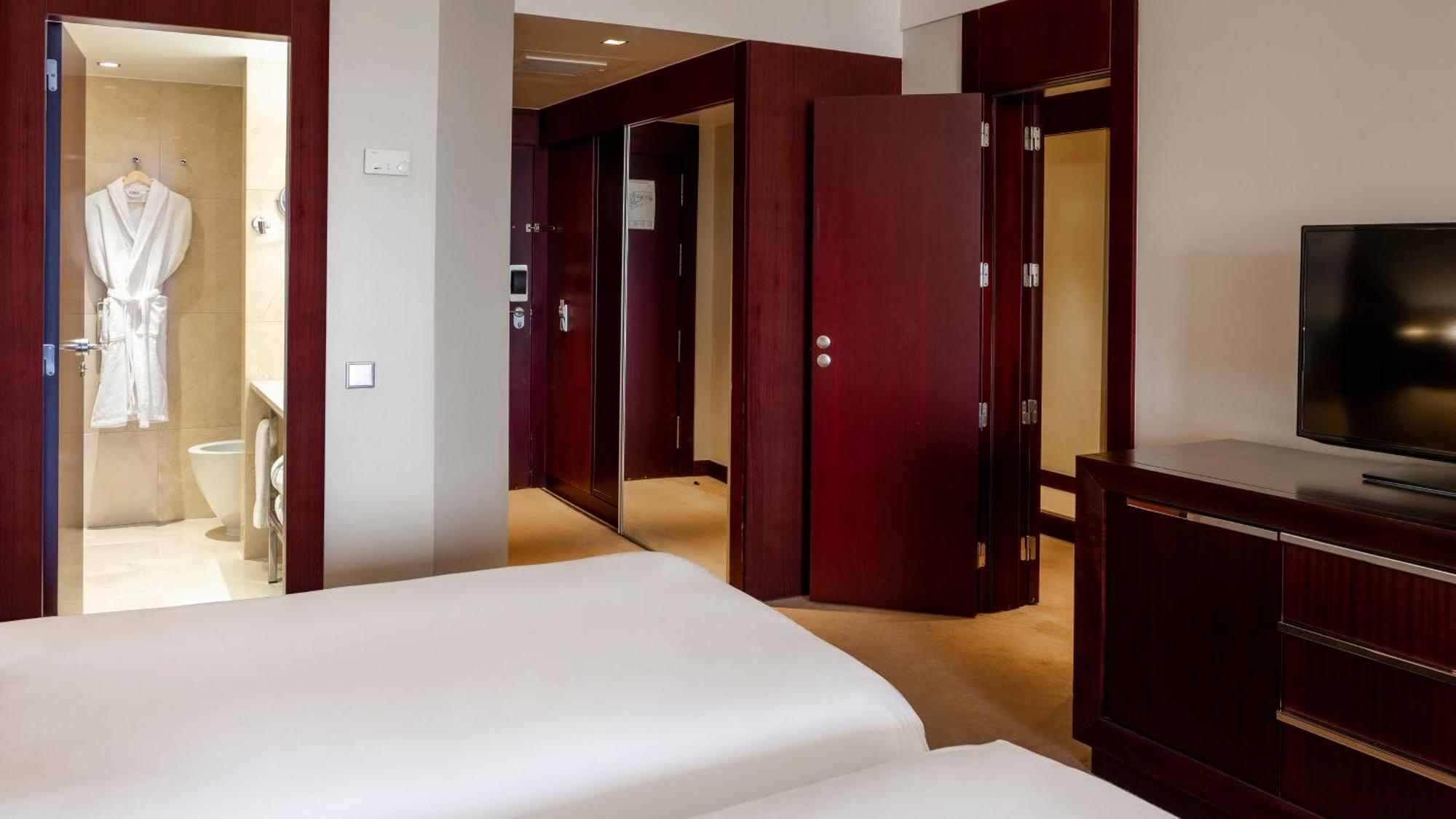 Crowne Plaza By Ihg Hotel Porto