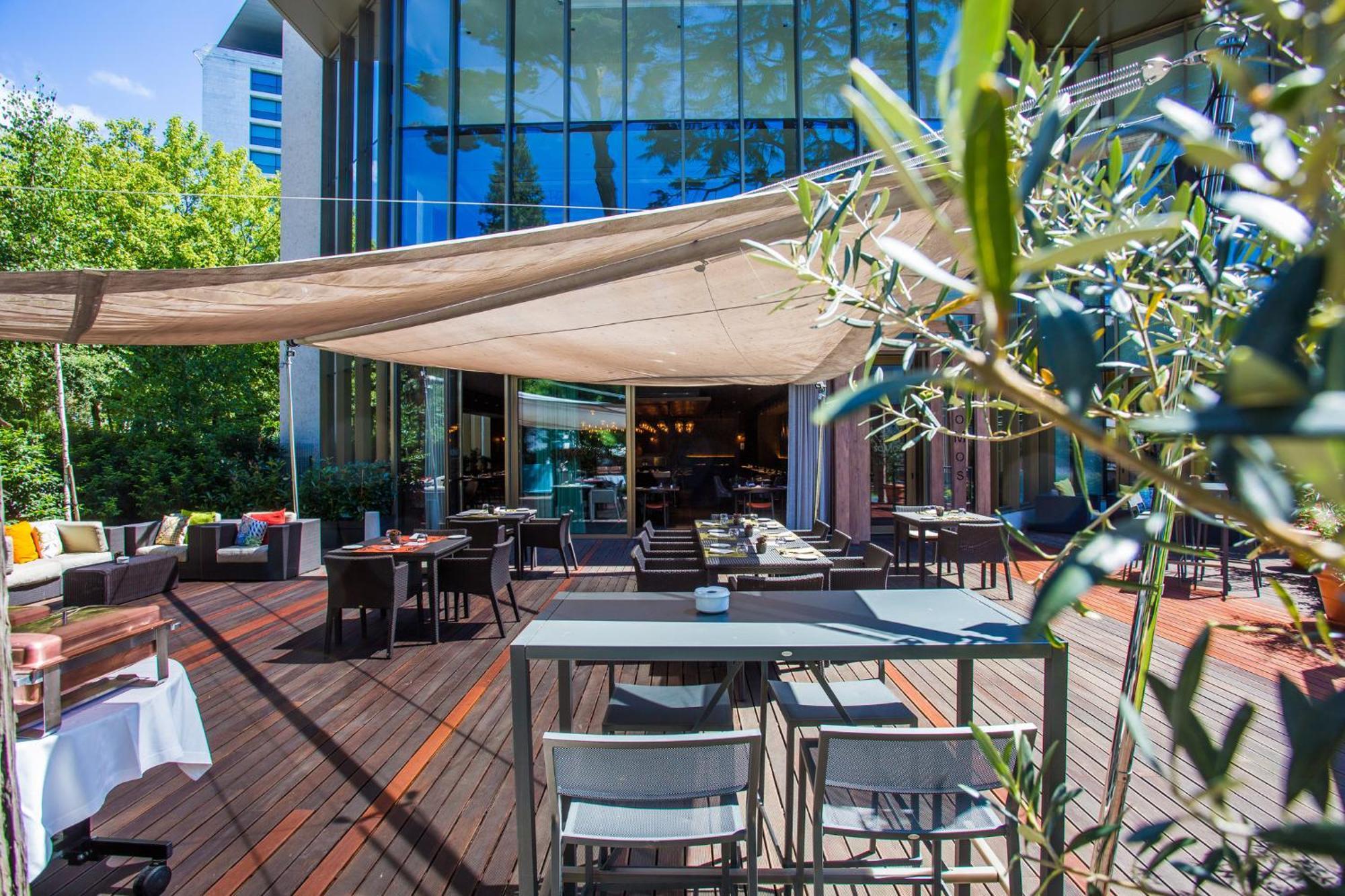 Crowne Plaza By Ihg Hotel