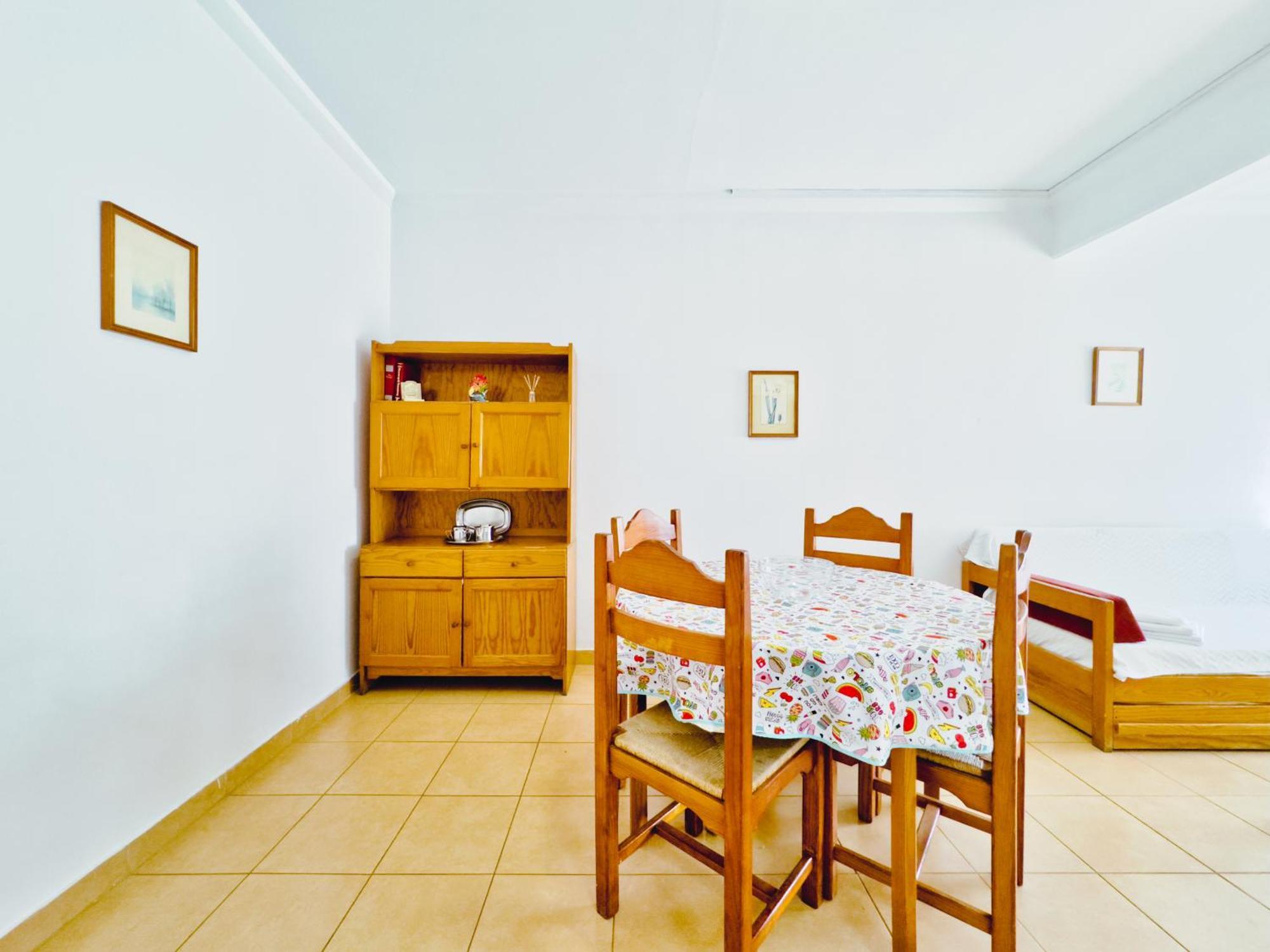 Squash Club Aparthotel 3*
