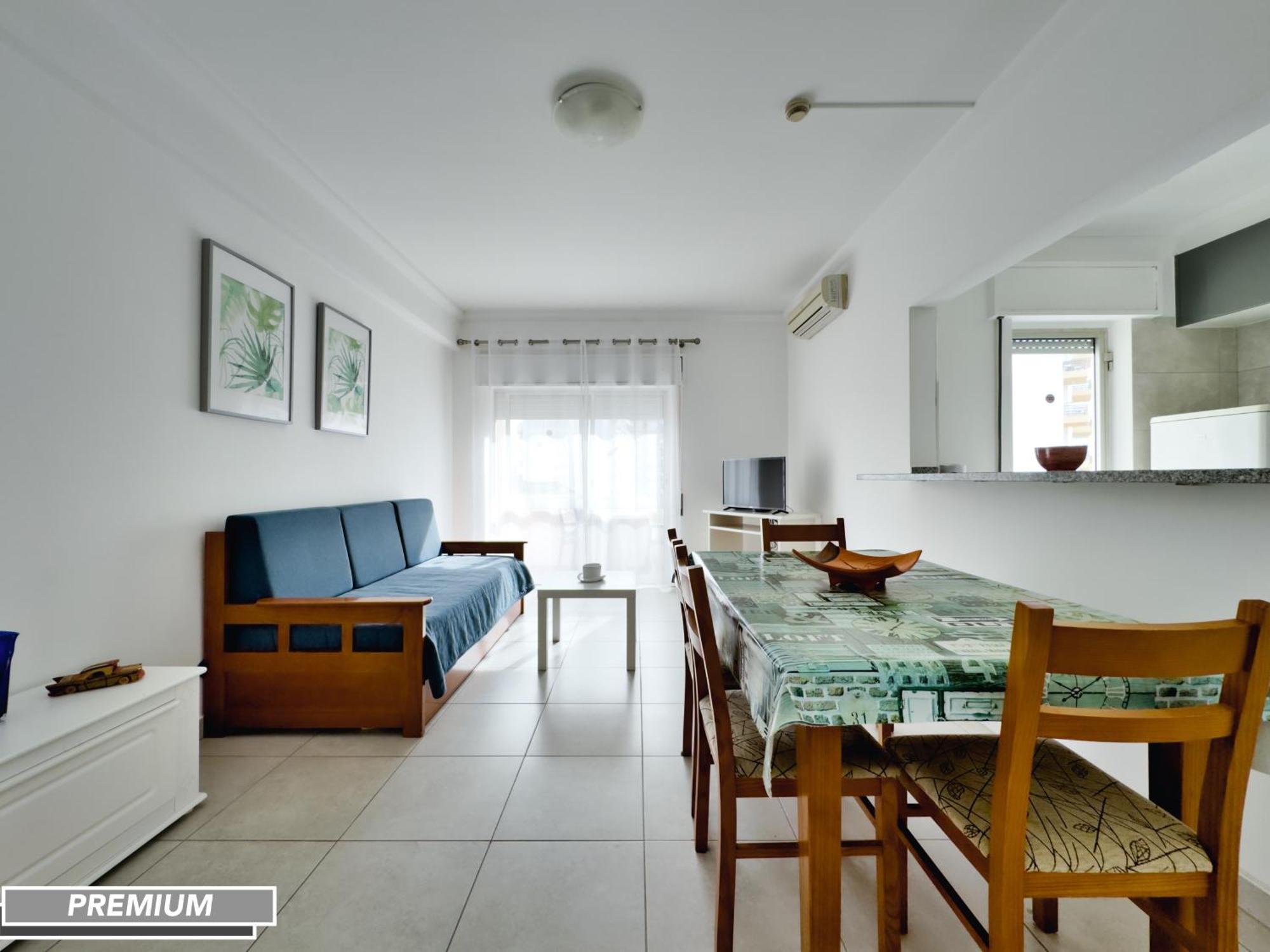 Aparthotel Squash Club 3*