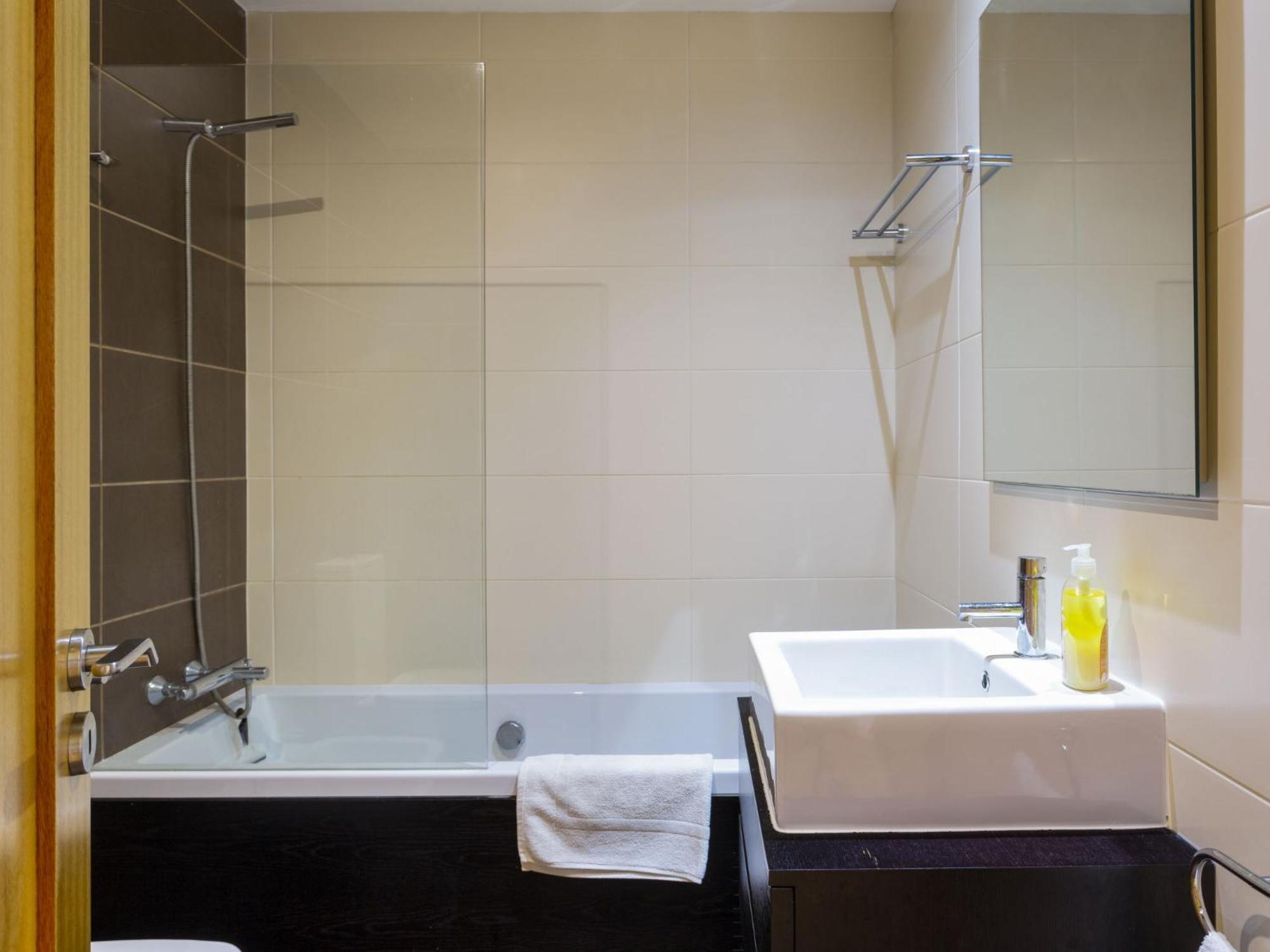 Apartment Aguia M T2 By Interhome Albufeira