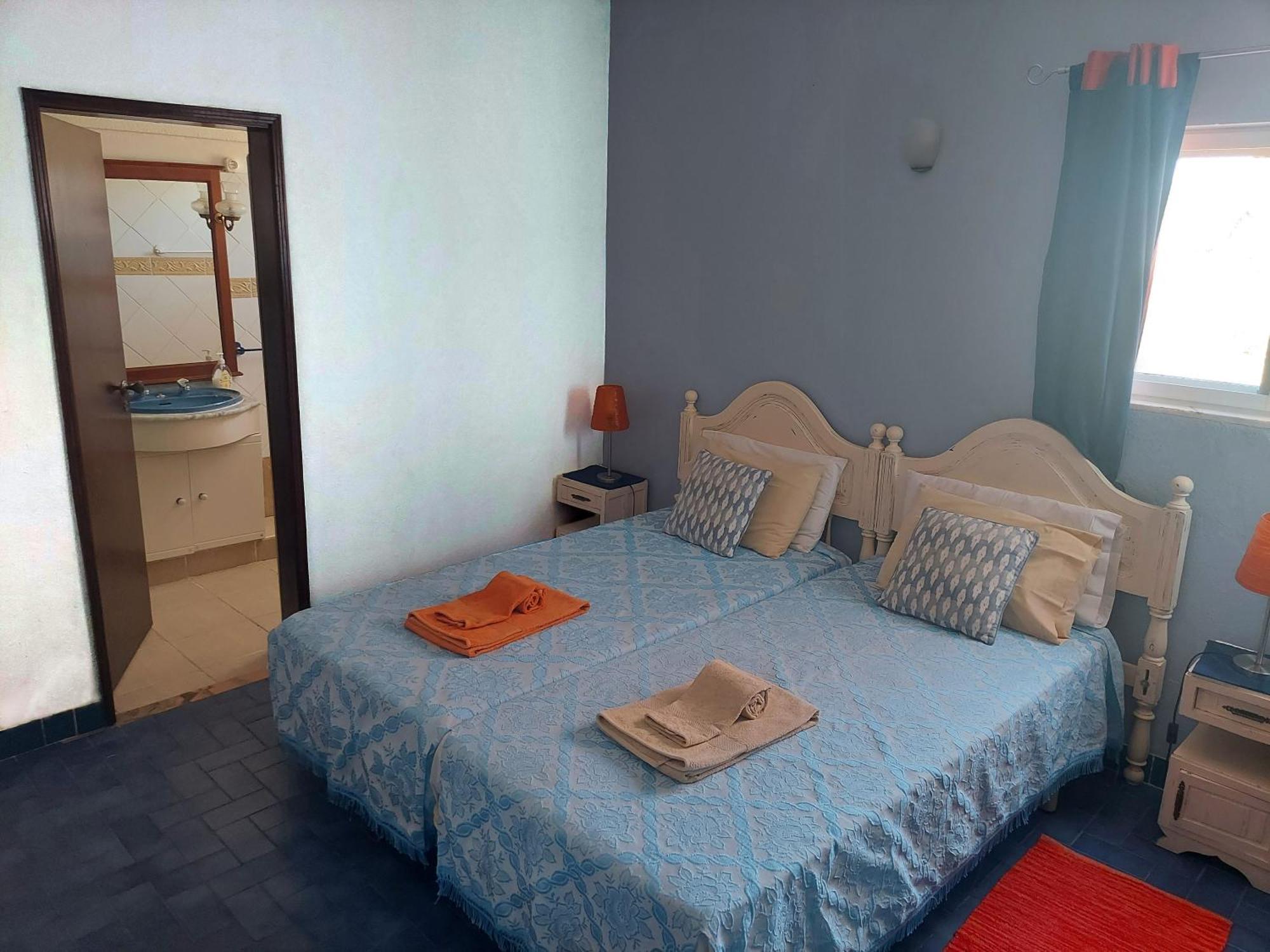 Vivenda Os Silvas Guest house *
