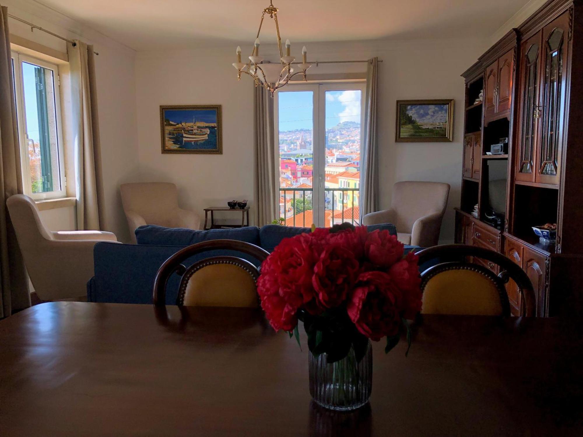 Apartment Costa's Oldtown House In *