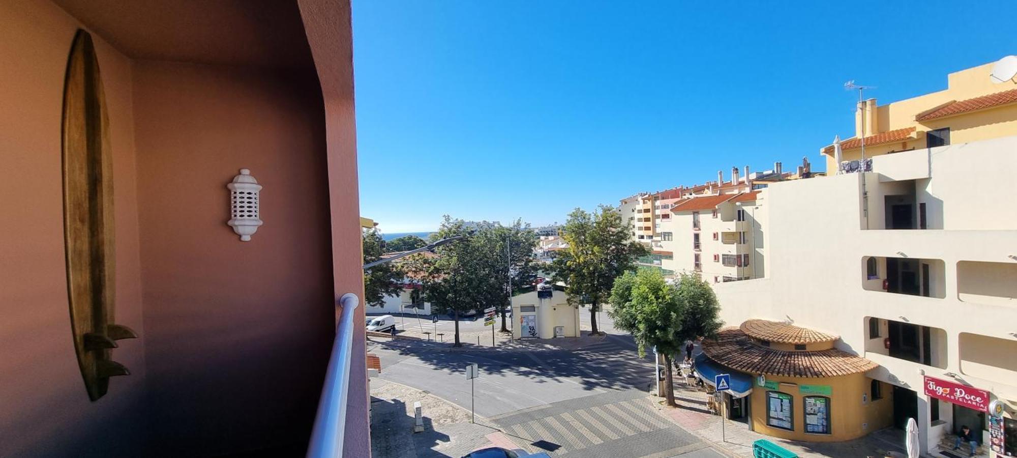 Main Avenue Albufeira, Walk To Beach, Old Town, Shooping, Location Apartamento *