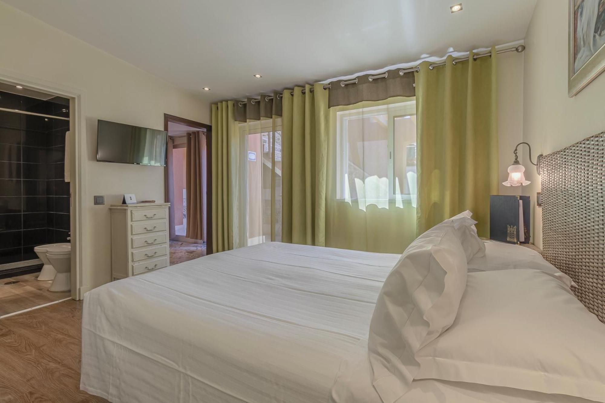 Guest house Rosa (adults Only) 3*