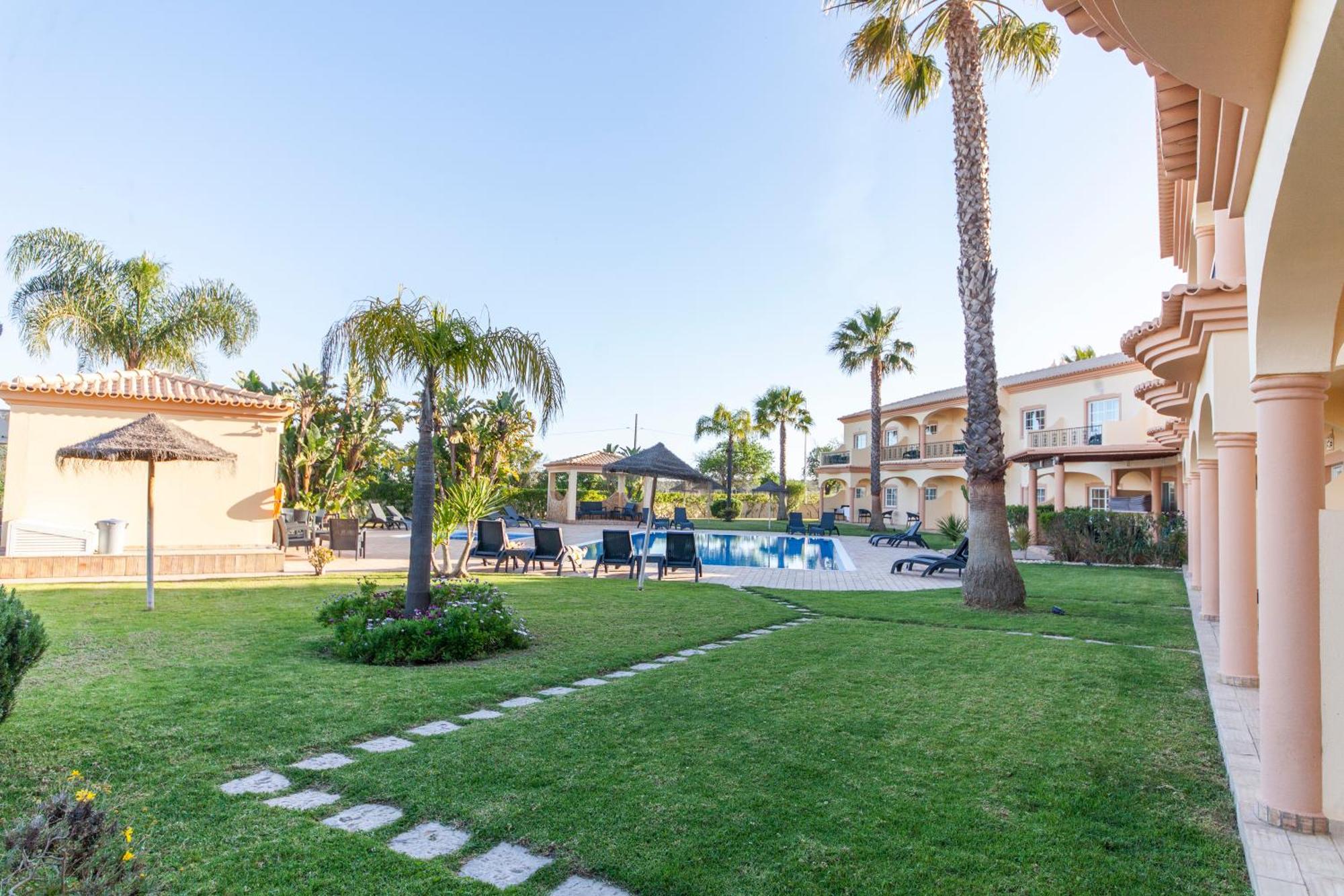Holiday park Atalaia Sol - Tennis & Heated Pool In Winter