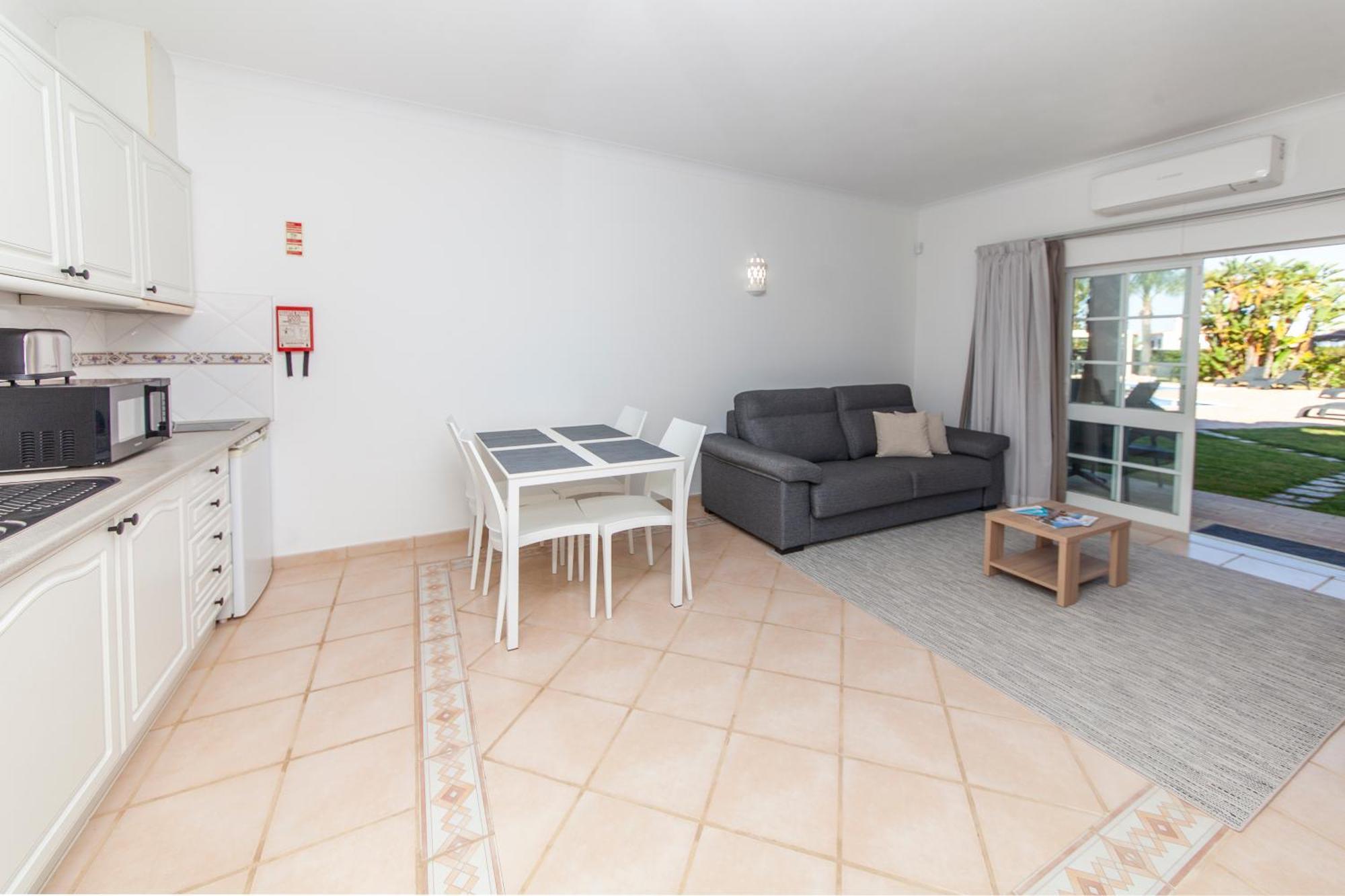 Holiday park Atalaia Sol - Tennis & Heated Pool In Winter