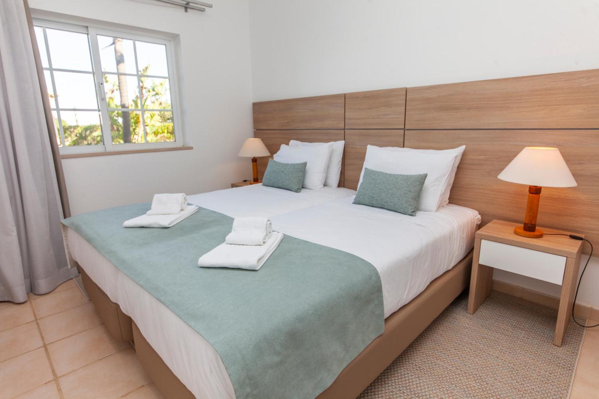 Atalaia Sol - Tennis & Heated Pool In Winter Holiday park Lagos