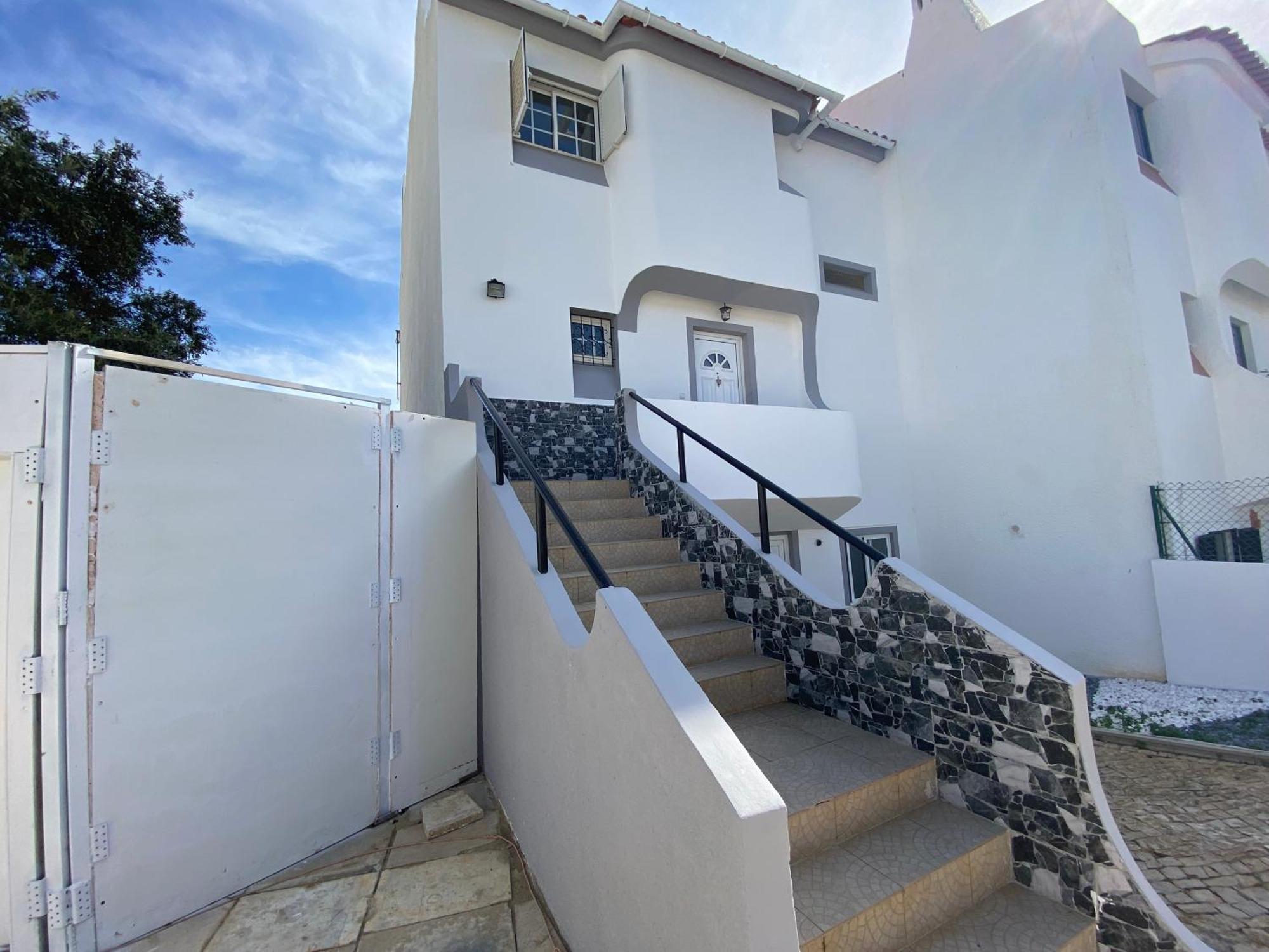 Vakantiehuis Moradia Olival- Bbq, 2 Quartos, Quintal *