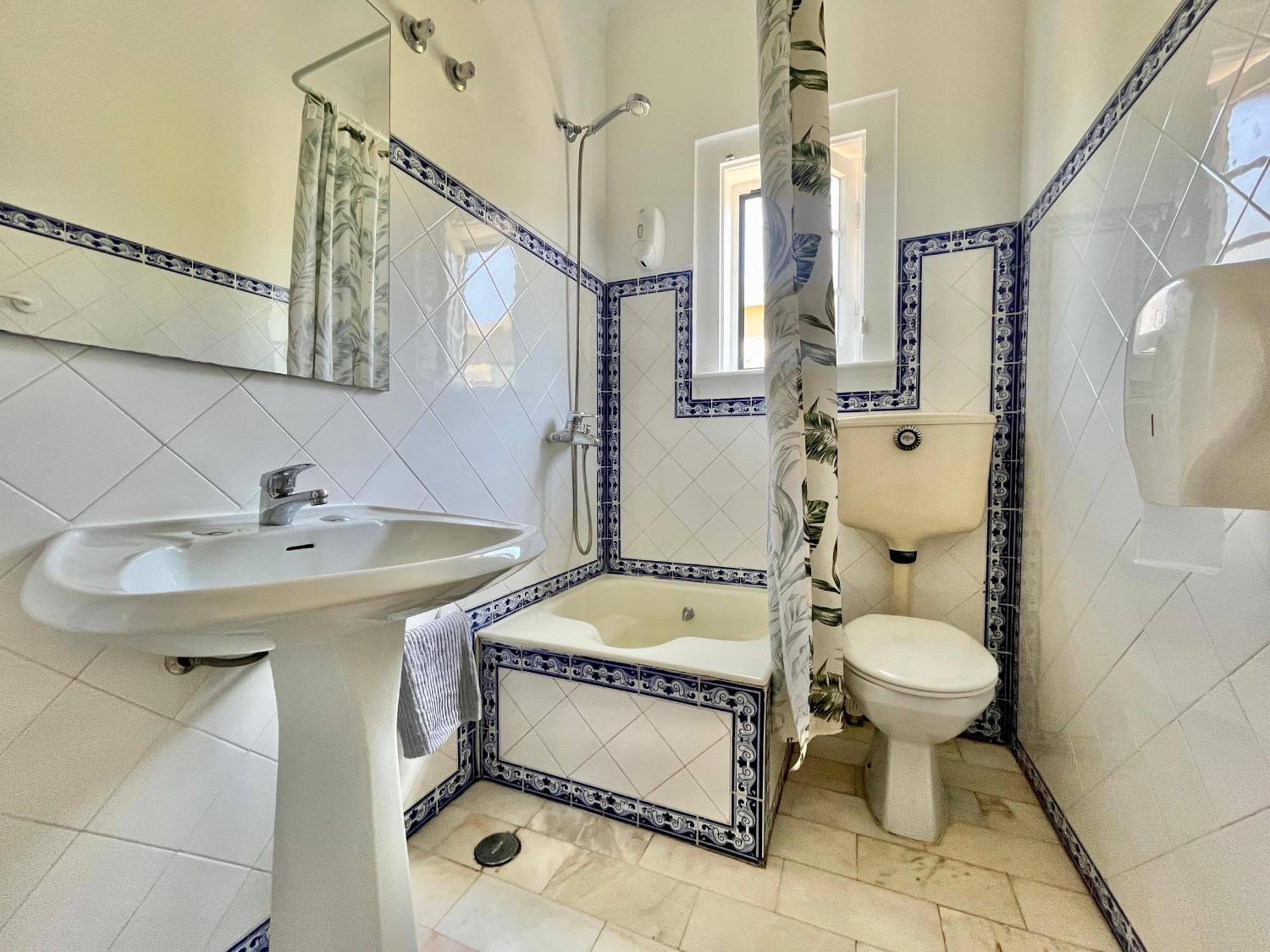 Eco Ljmonade Hostal Cascaes