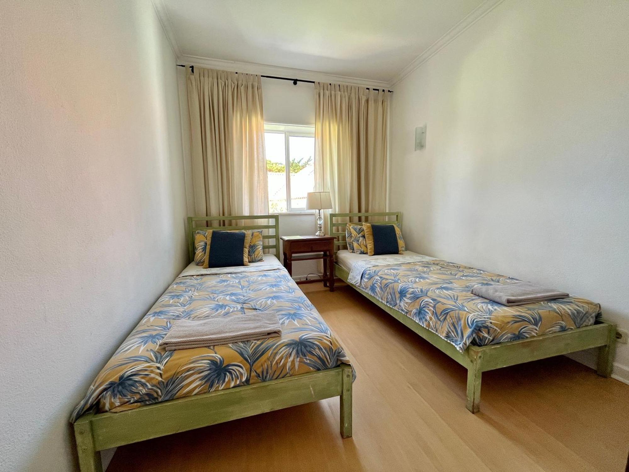 Hostel Ljmonade *