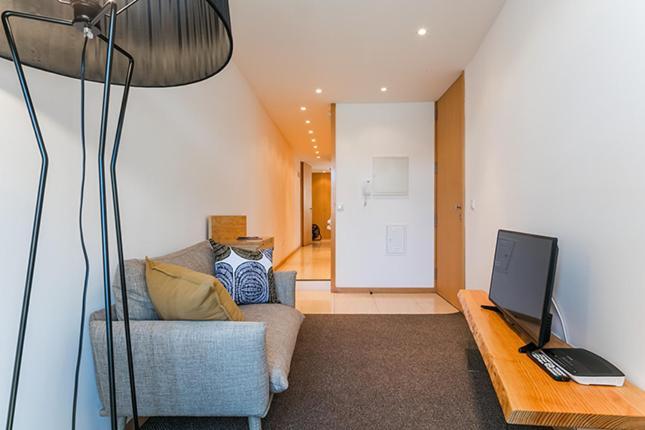 Apartamento In *