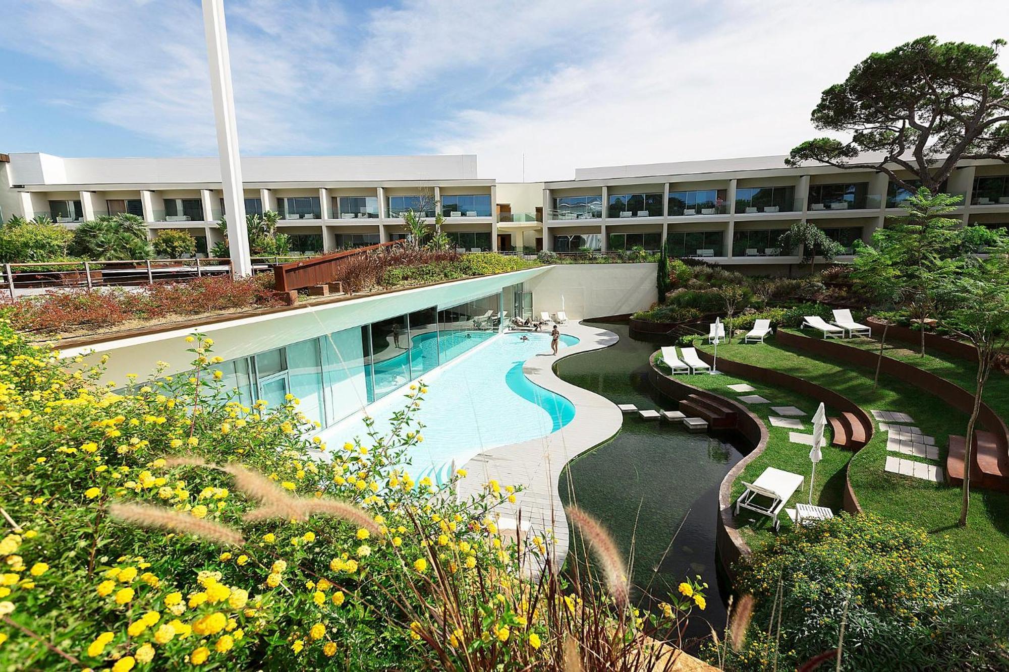 Onyria Marinha Boutique Hotel