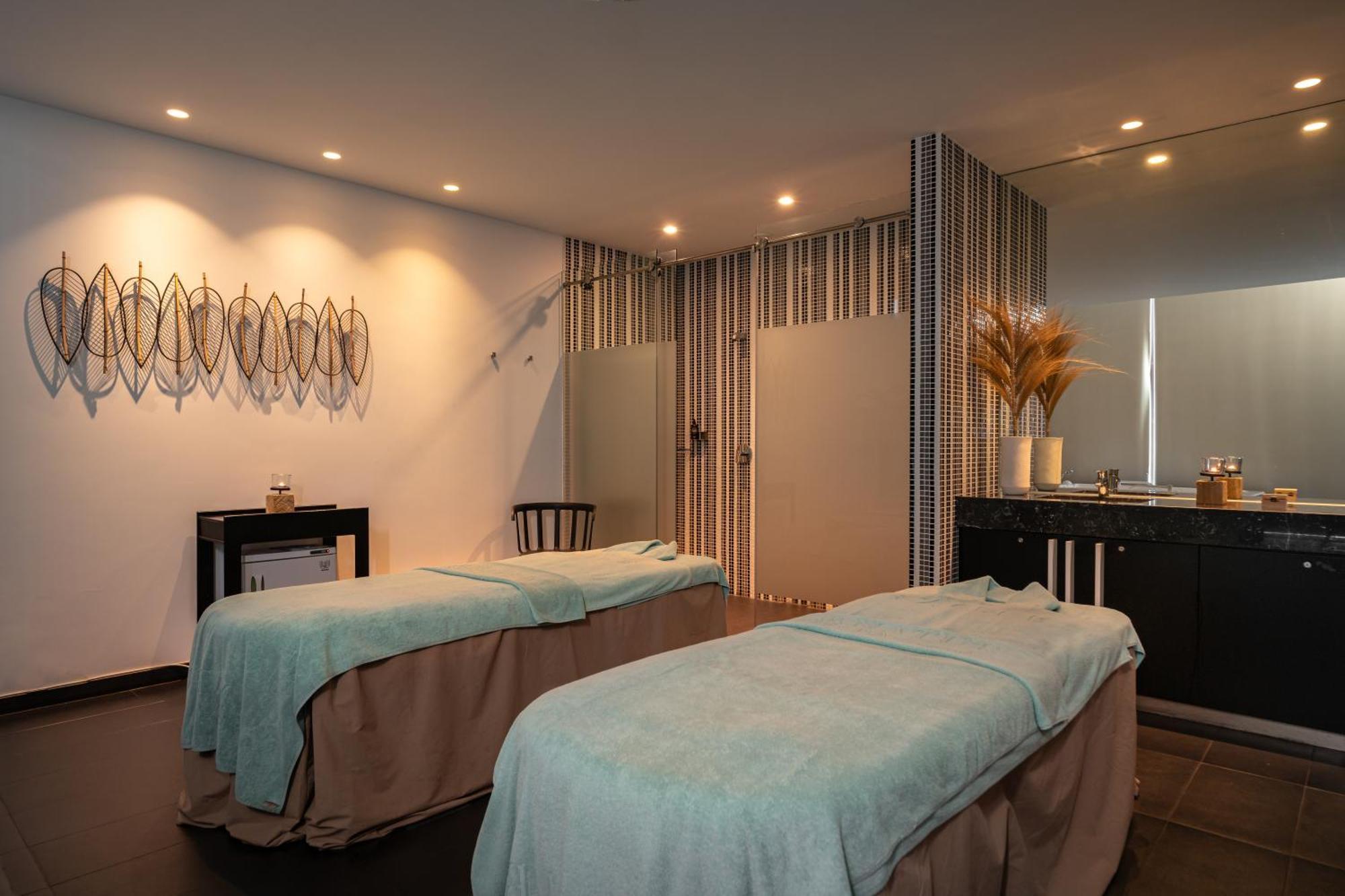 Onyria Marinha Boutique Hotel 5*